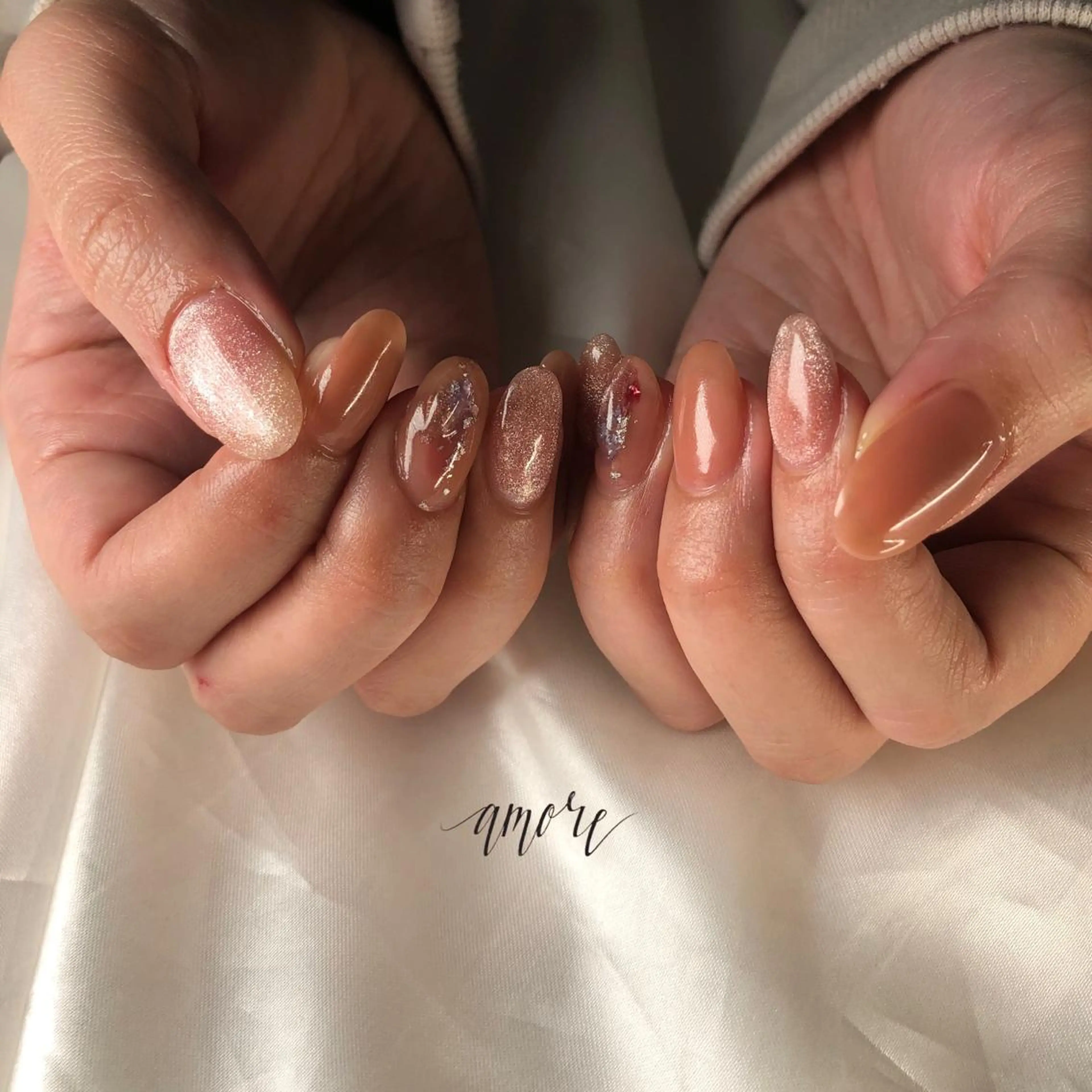 ネイル ジェルネイル 氷ネイル・うるうるネイル マグネットネイル ミラーネイル ニュアンスネイル You kyehwaのネイルデザイン