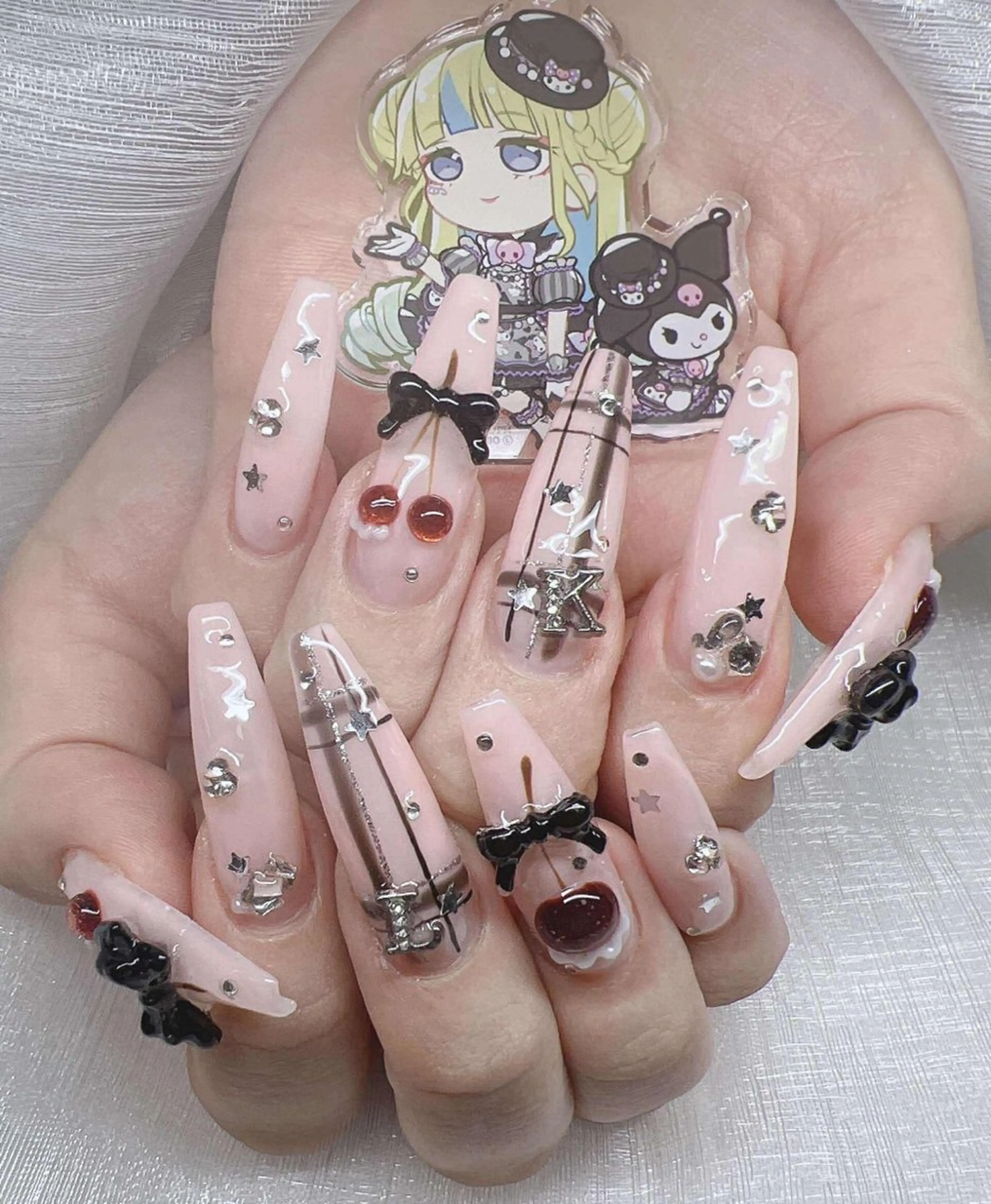 ネイル 長さ出し グラデーション 卒業式 キラキラネイル マグネットネイル ハンドネイル Lee Ainのネイルデザイン
