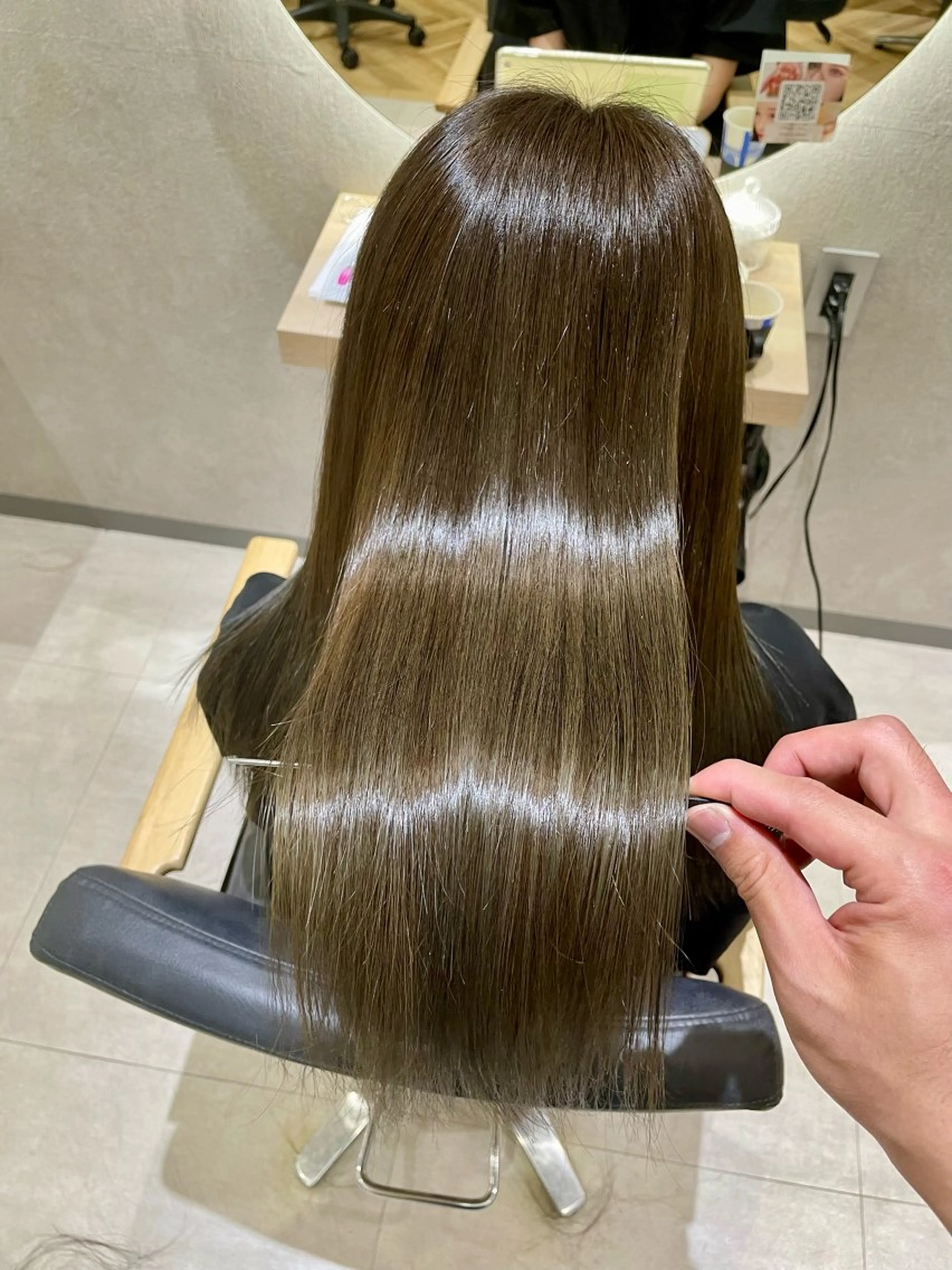 ロング カラー フェイスレイヤー/ 小顔/髪質改善　関のヘアスタイル