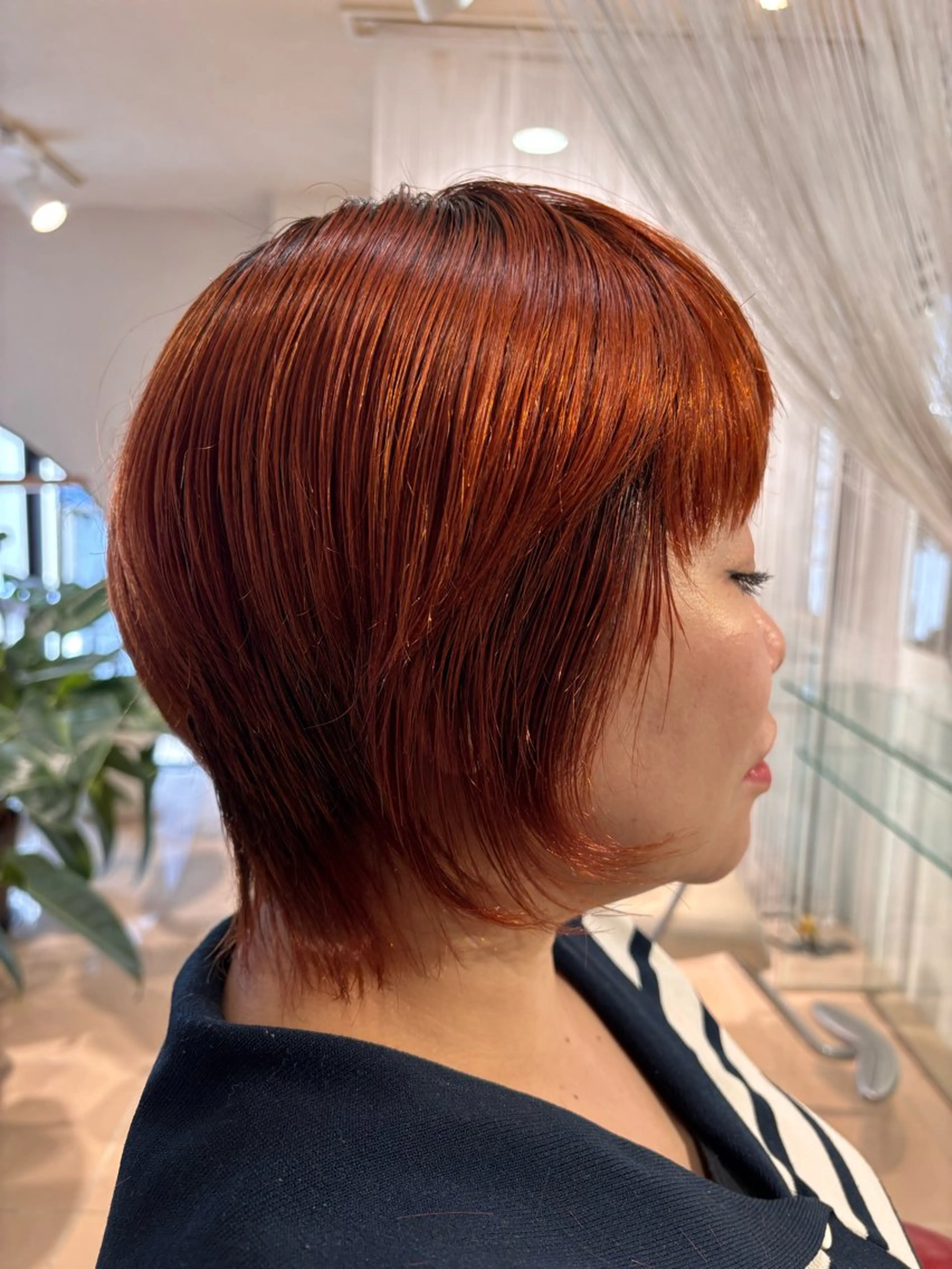 カラー イルミナカラー ヨウコ YOKOのヘアスタイル