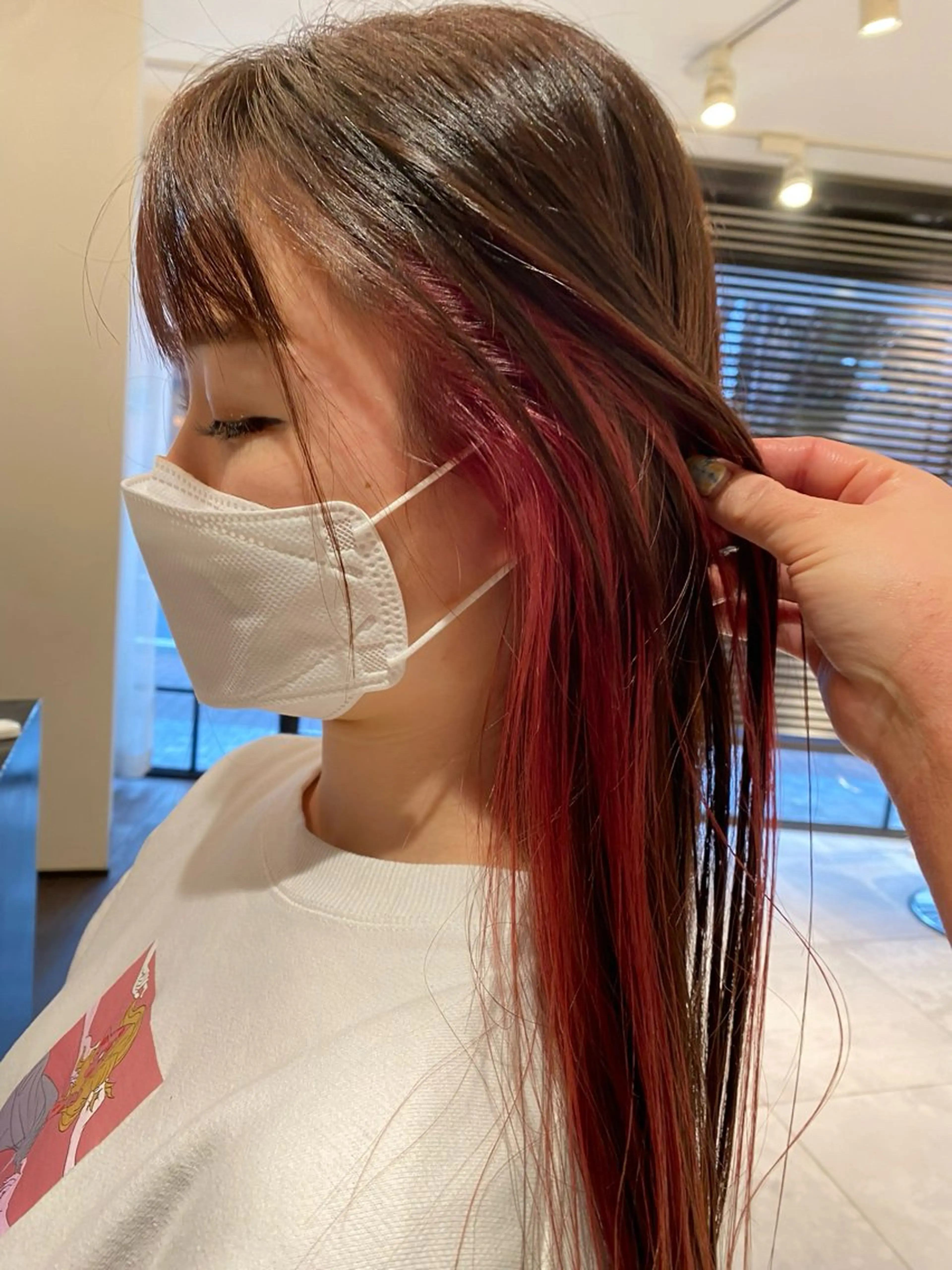 カラー ブリーチ ピンクカラー 🩵HOLLY🩵 カレン🩵モデルのヘアスタイル