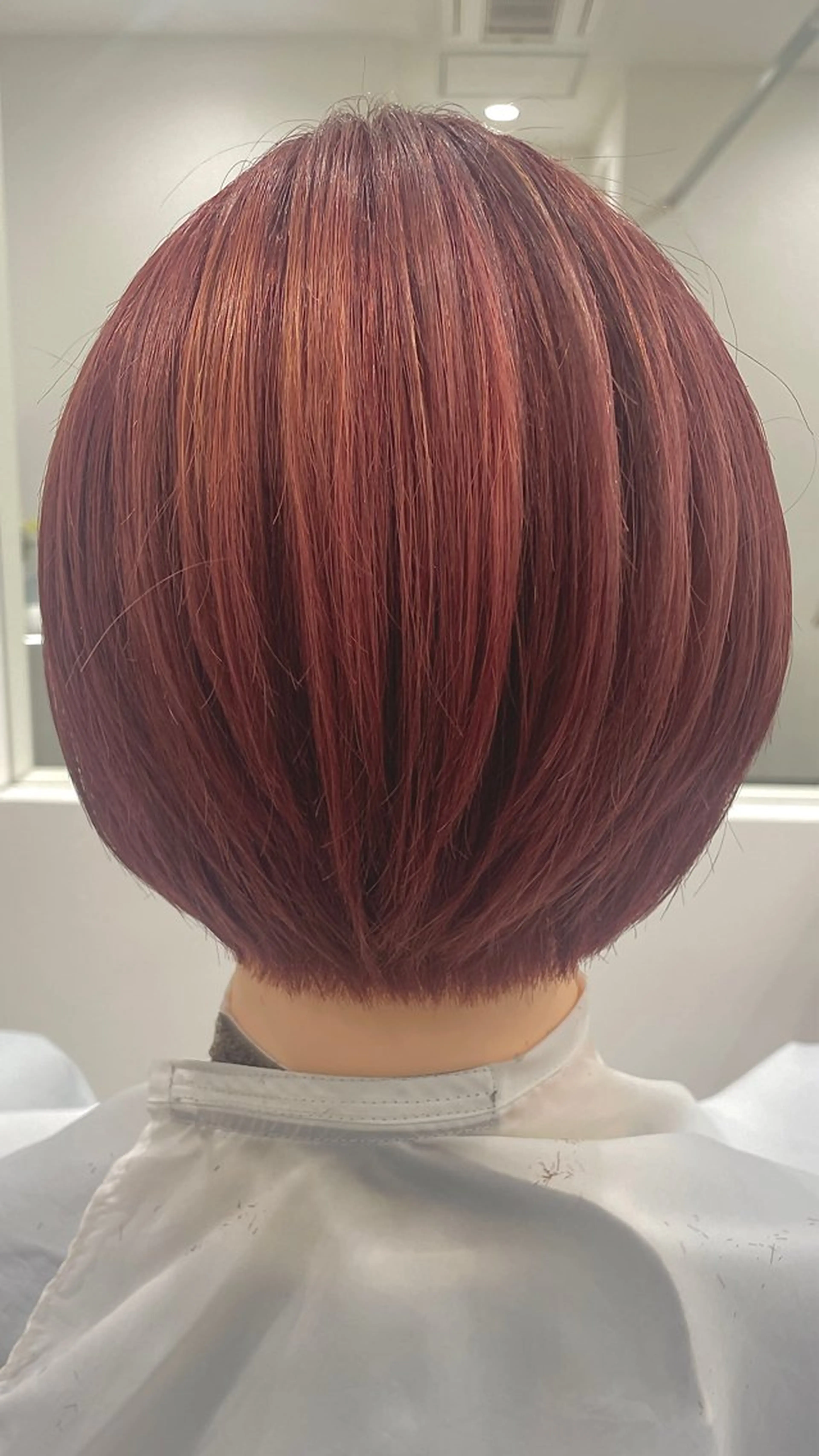 ショート カラー ブリーチ ケアブリーチ ボブ 韓国風ヘア レイヤーカット 💝似合わせカット& カラーＵｒｕｎａ💝のヘアスタイル