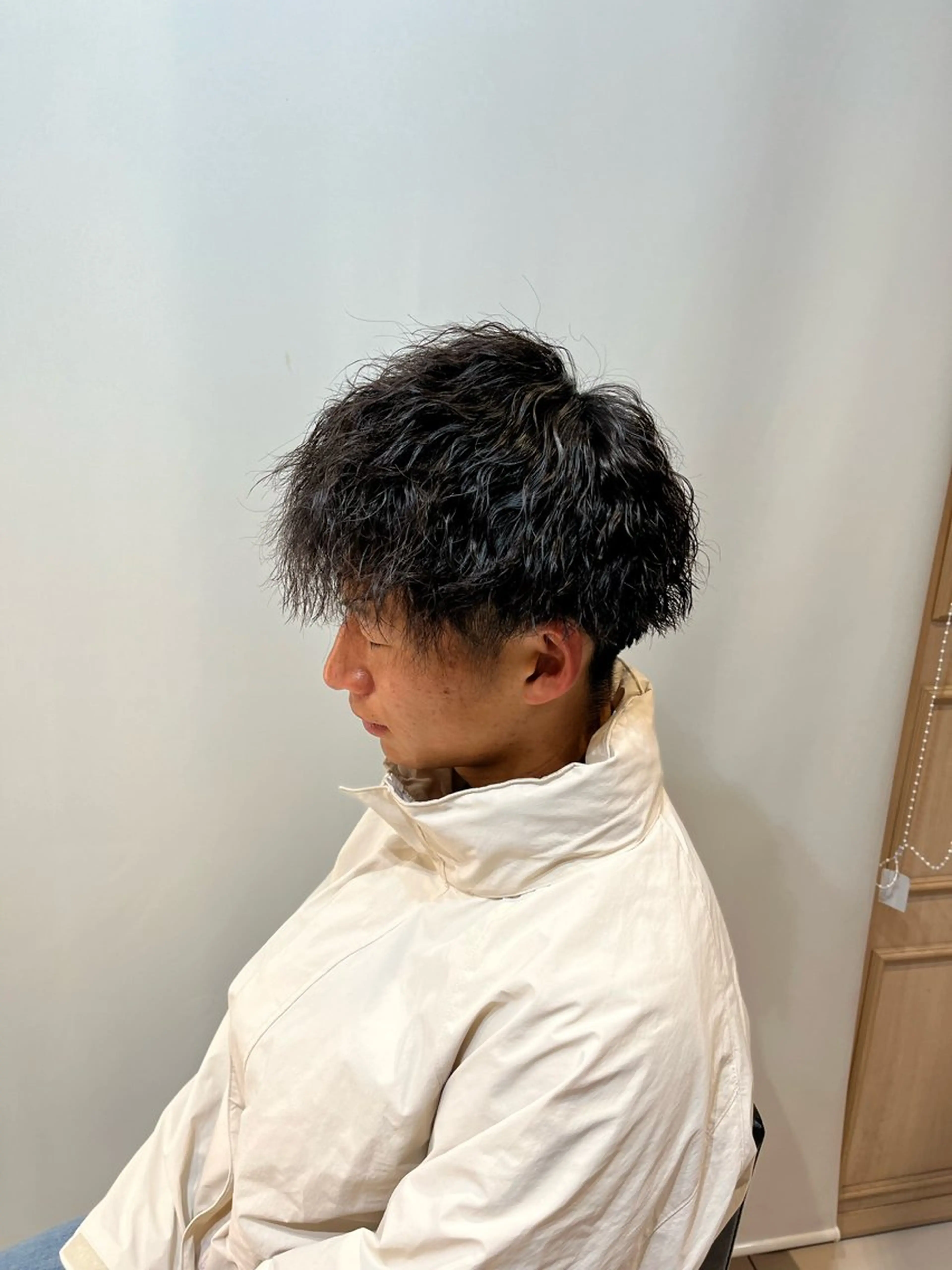 パーマ メンズ メンズパーマ、スパ イキー、上野星也のヘアスタイル