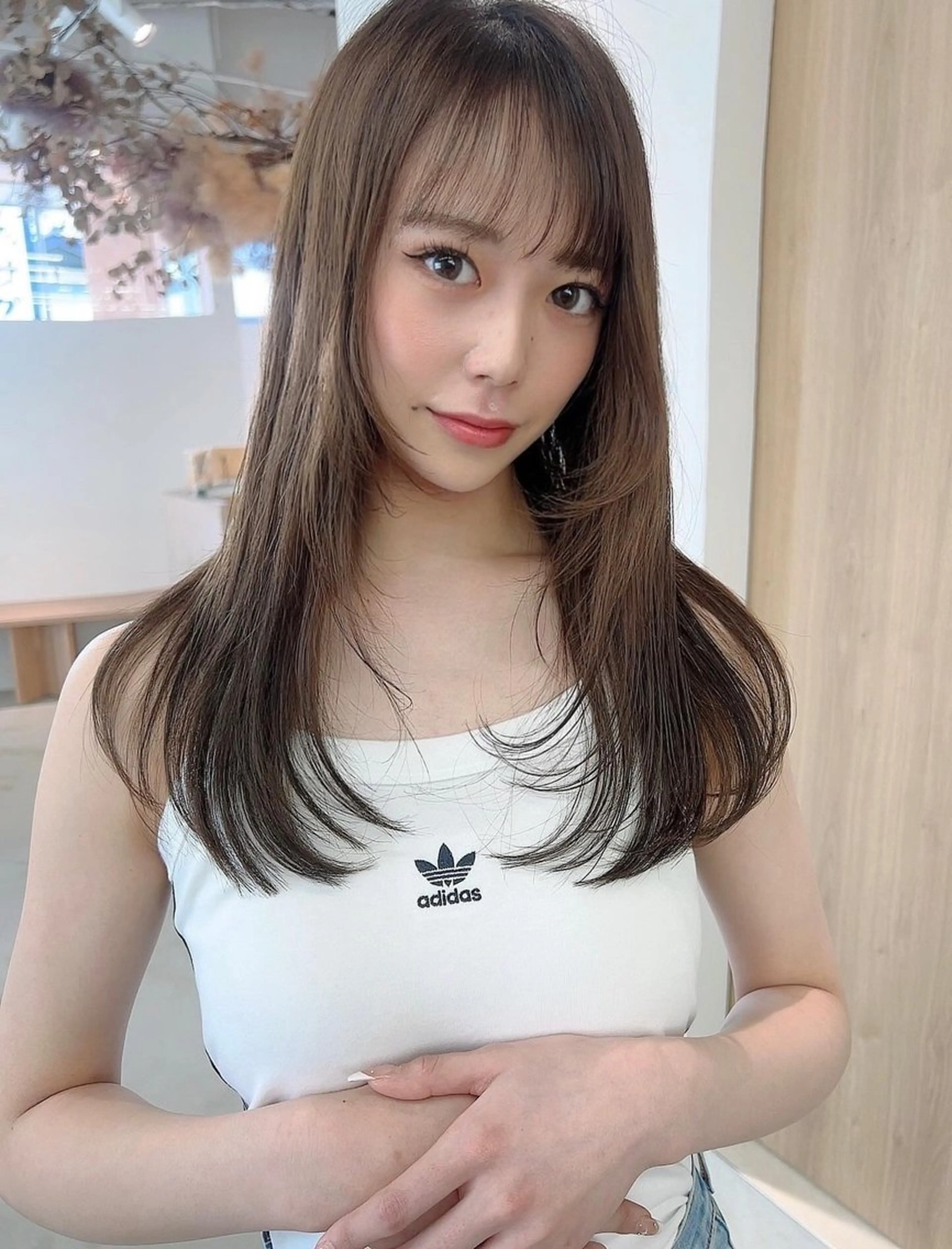 ロング レイヤーカット カット vince. moekoのヘアスタイル