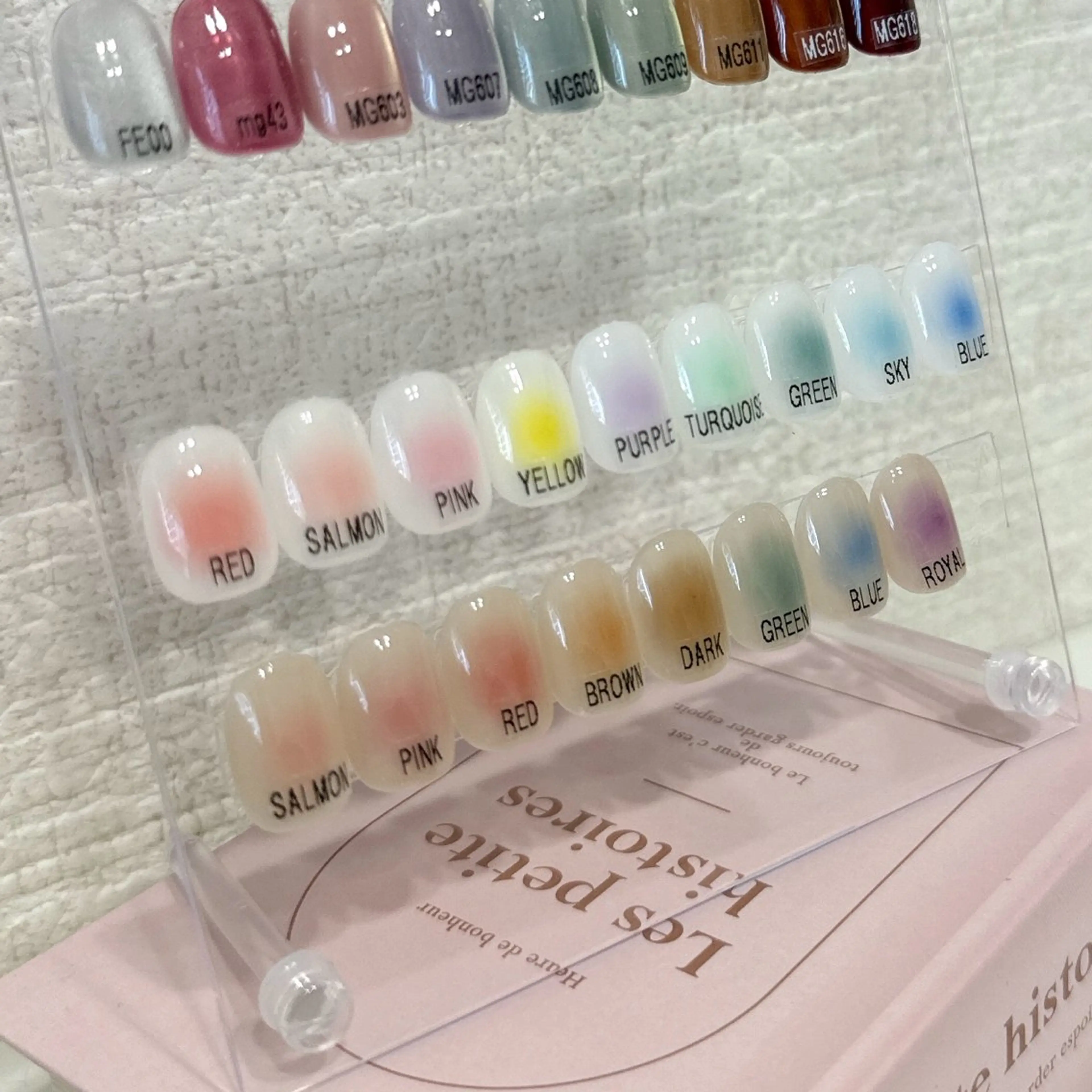 ネイル チークネイル ホワイト ハンドネイル peaberry nailのネイルデザイン