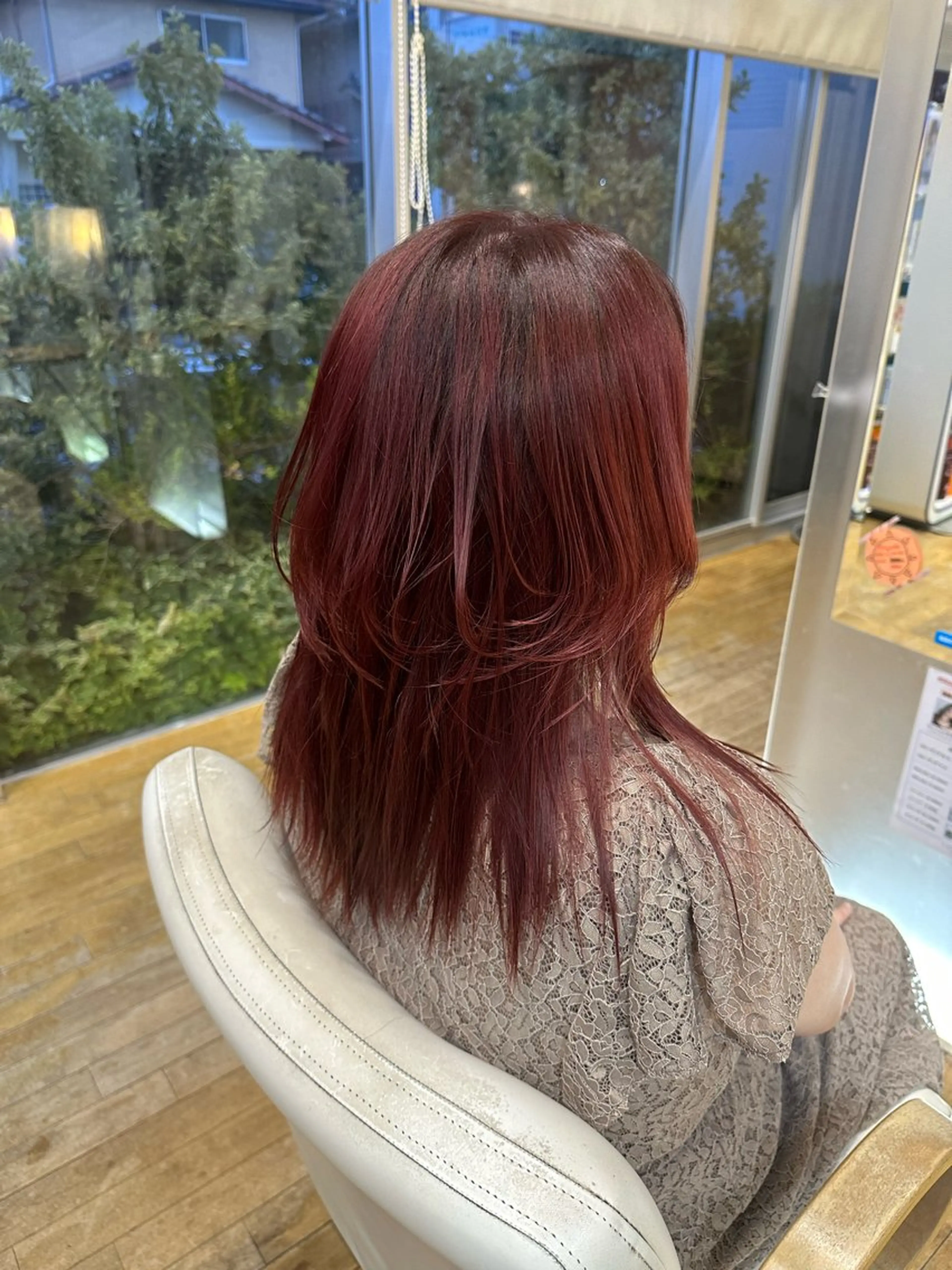 ロング カラー 山本 瑠華のヘアスタイル