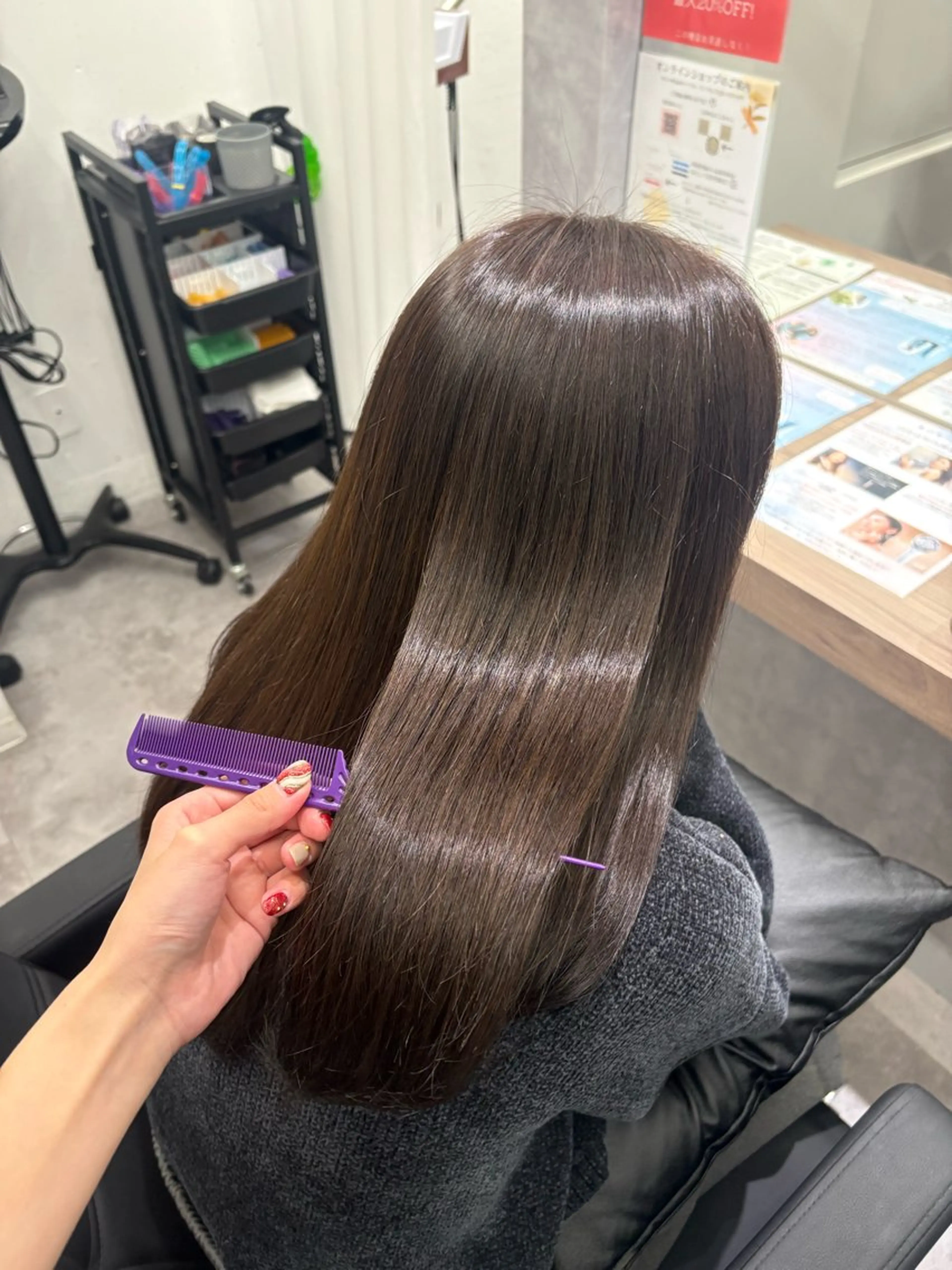 ロング カラー カット ヘアカラー Nail &Beauty by UNO伊勢原所属・COCO .のヘアスタイル