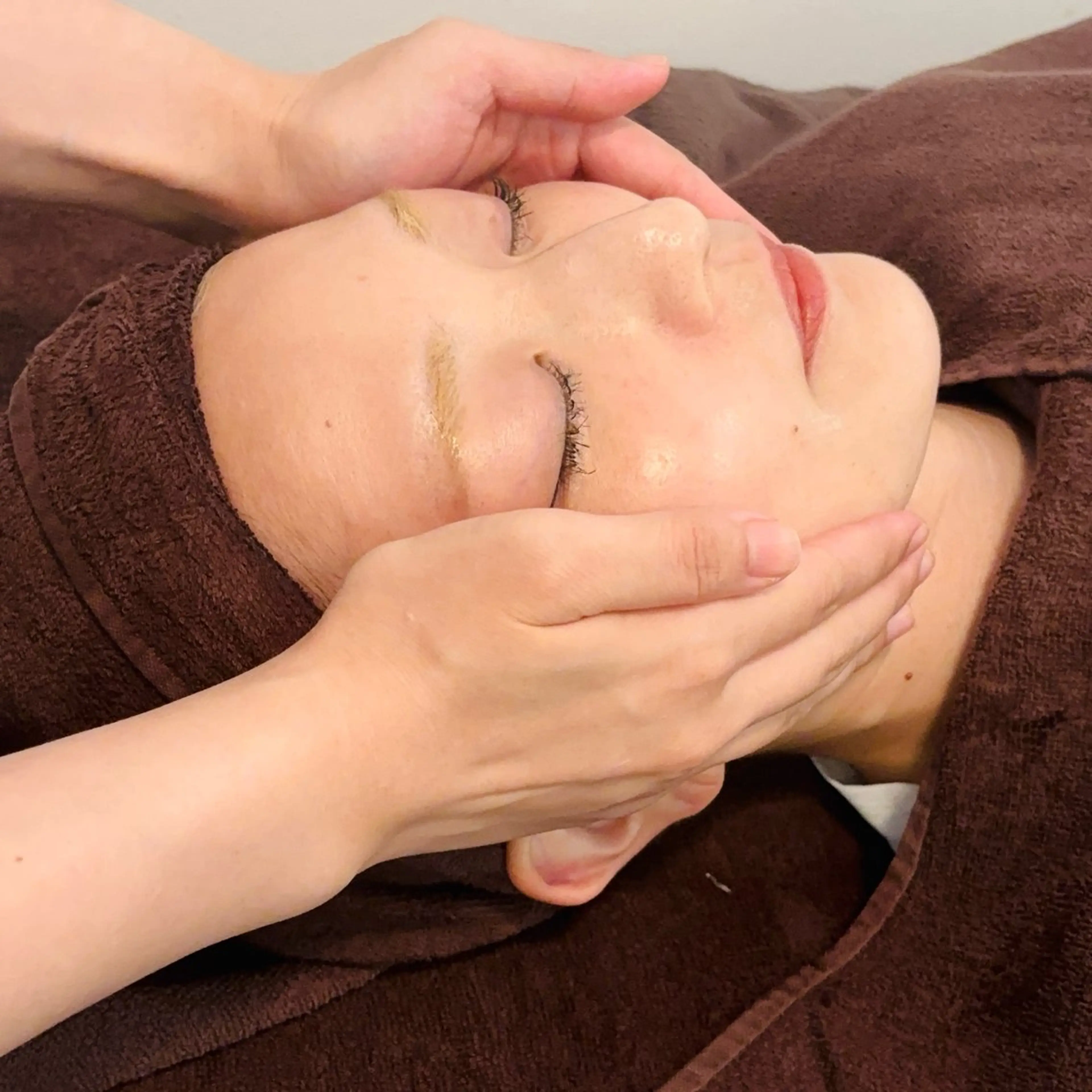 【期間限定×乾燥×くすみ】極上マッサージ🫶お家でも潤う肌に✨（25分）ミニモ限定の写真