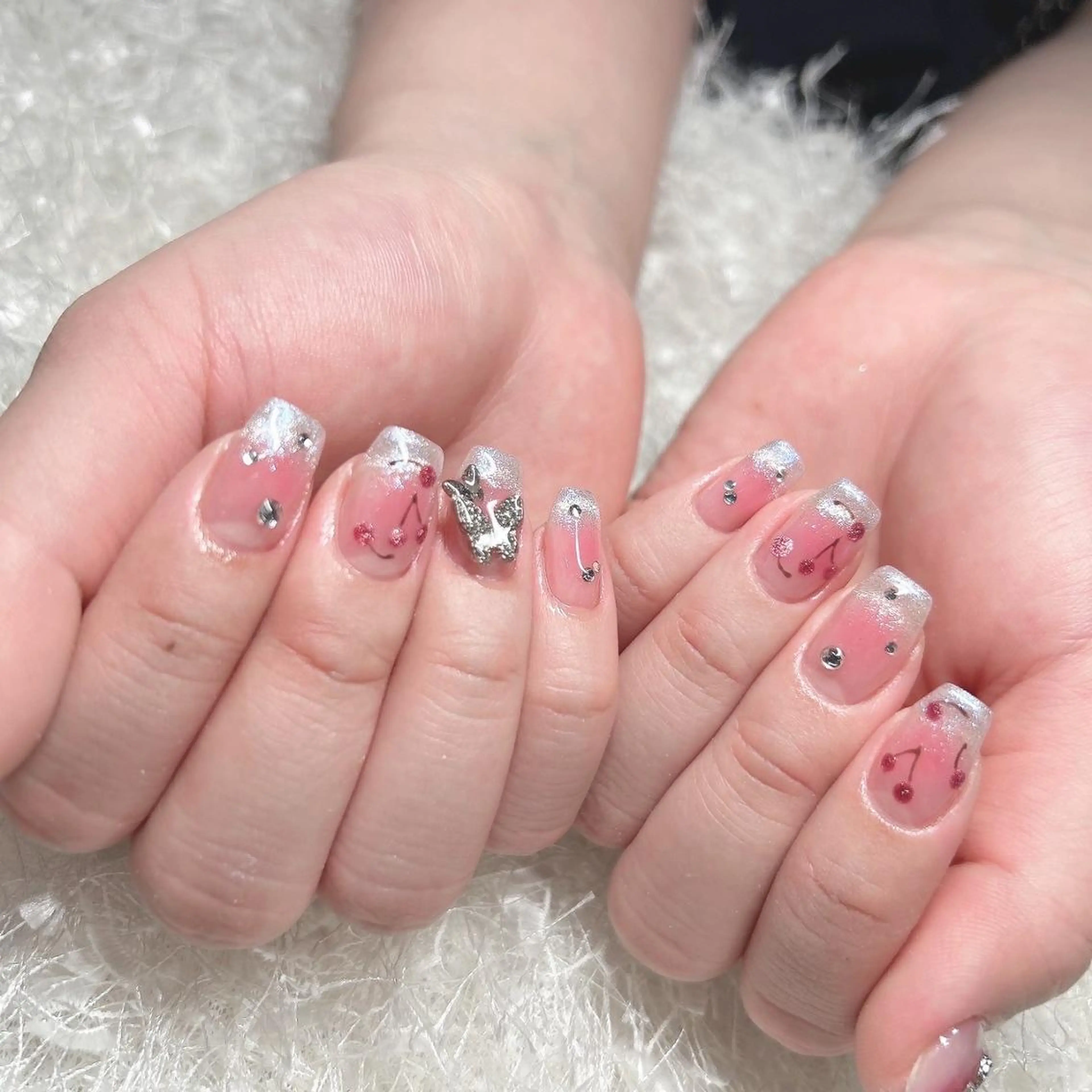 ネイル 長さ出し フットネイル フレンチネイル ジェルネイル グラデーション ハンドネイル Nail&eye Belire 新宿のネイルデザイン