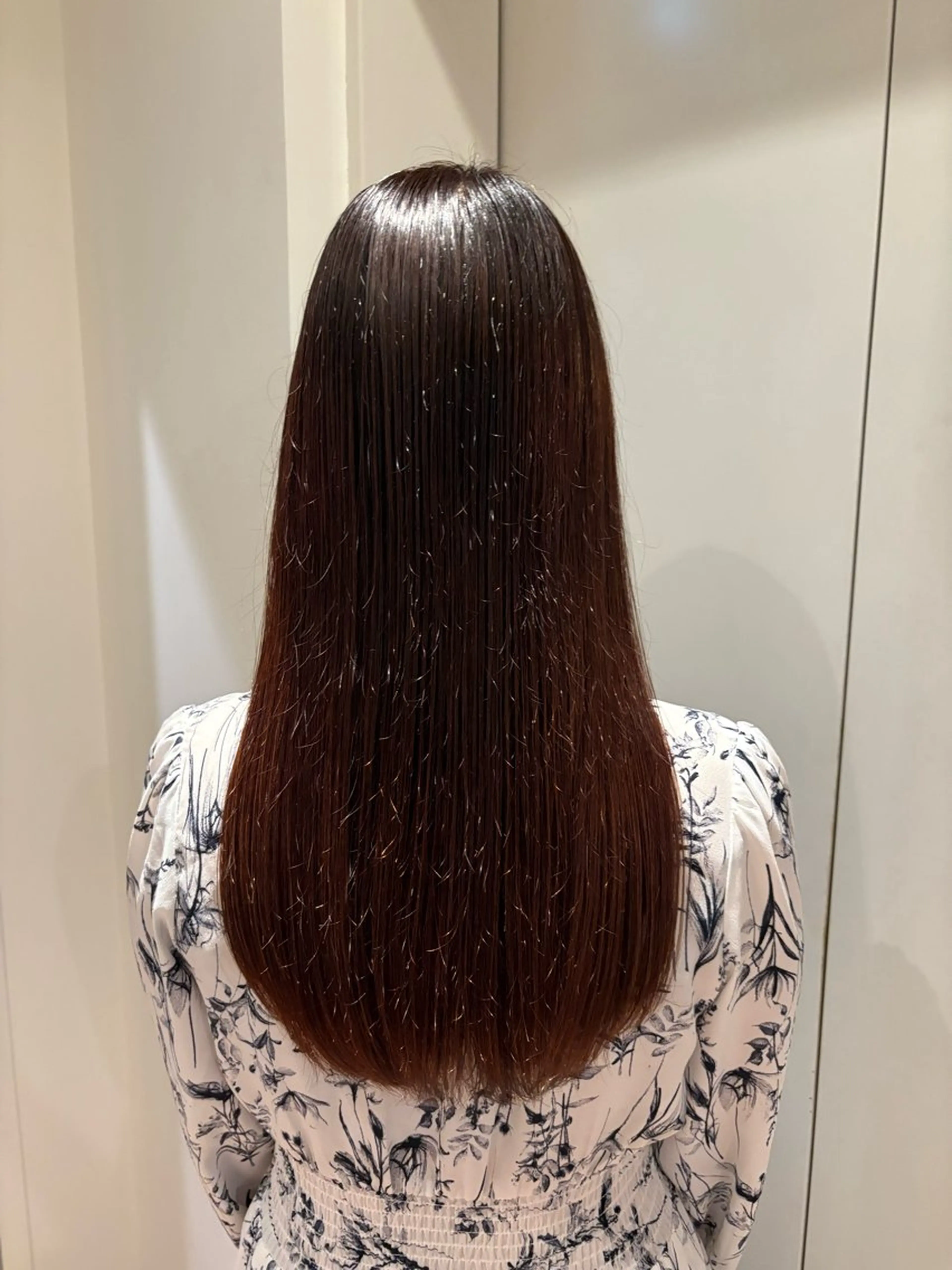 ロング 髪質改善 トリートメント ヘアカラー 桃崎 晏地のヘアスタイル