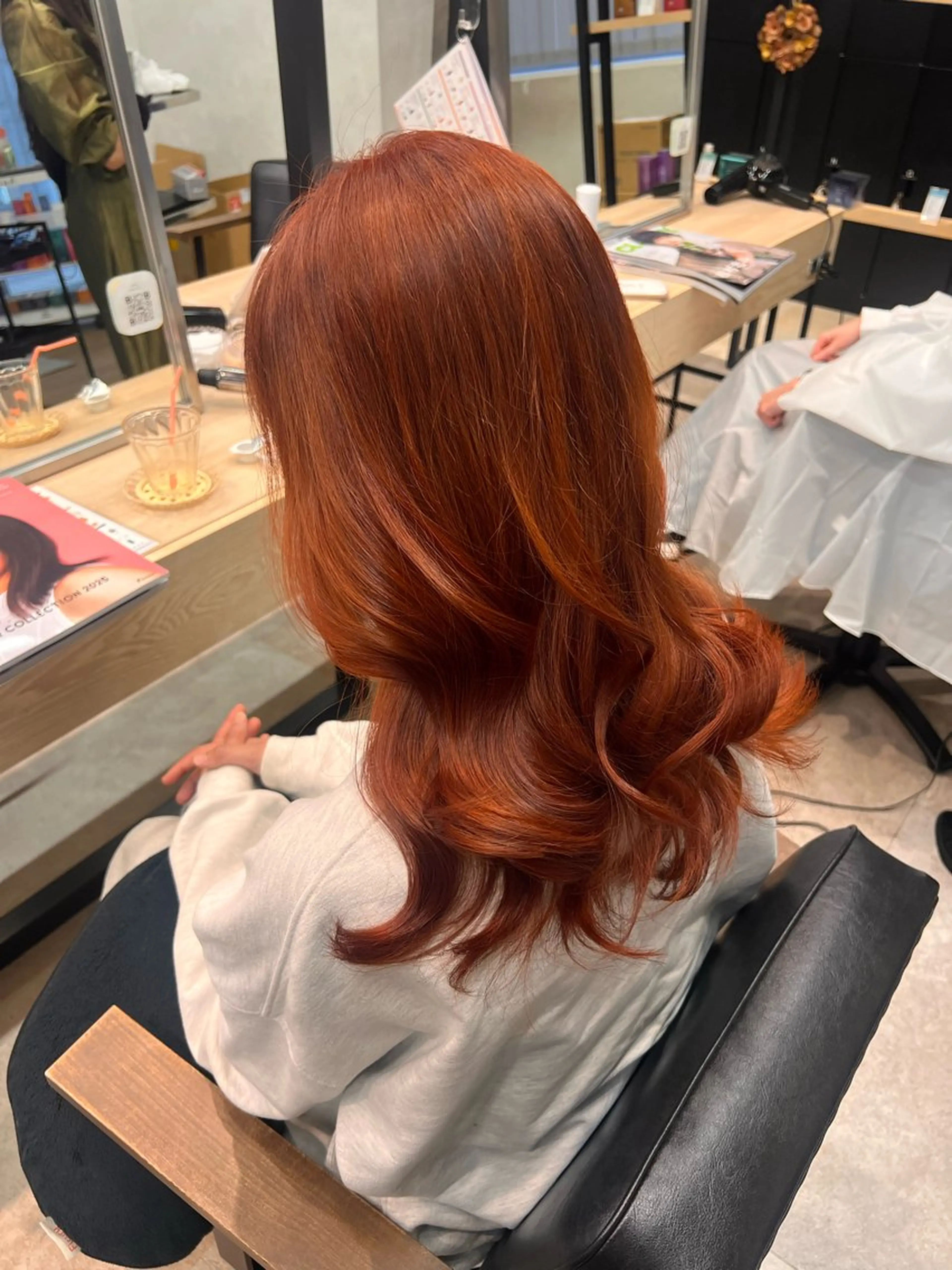 セミロング ヘアカラー トリートメント 髪質改善/レイヤー 暖色/shiinaのヘアスタイル