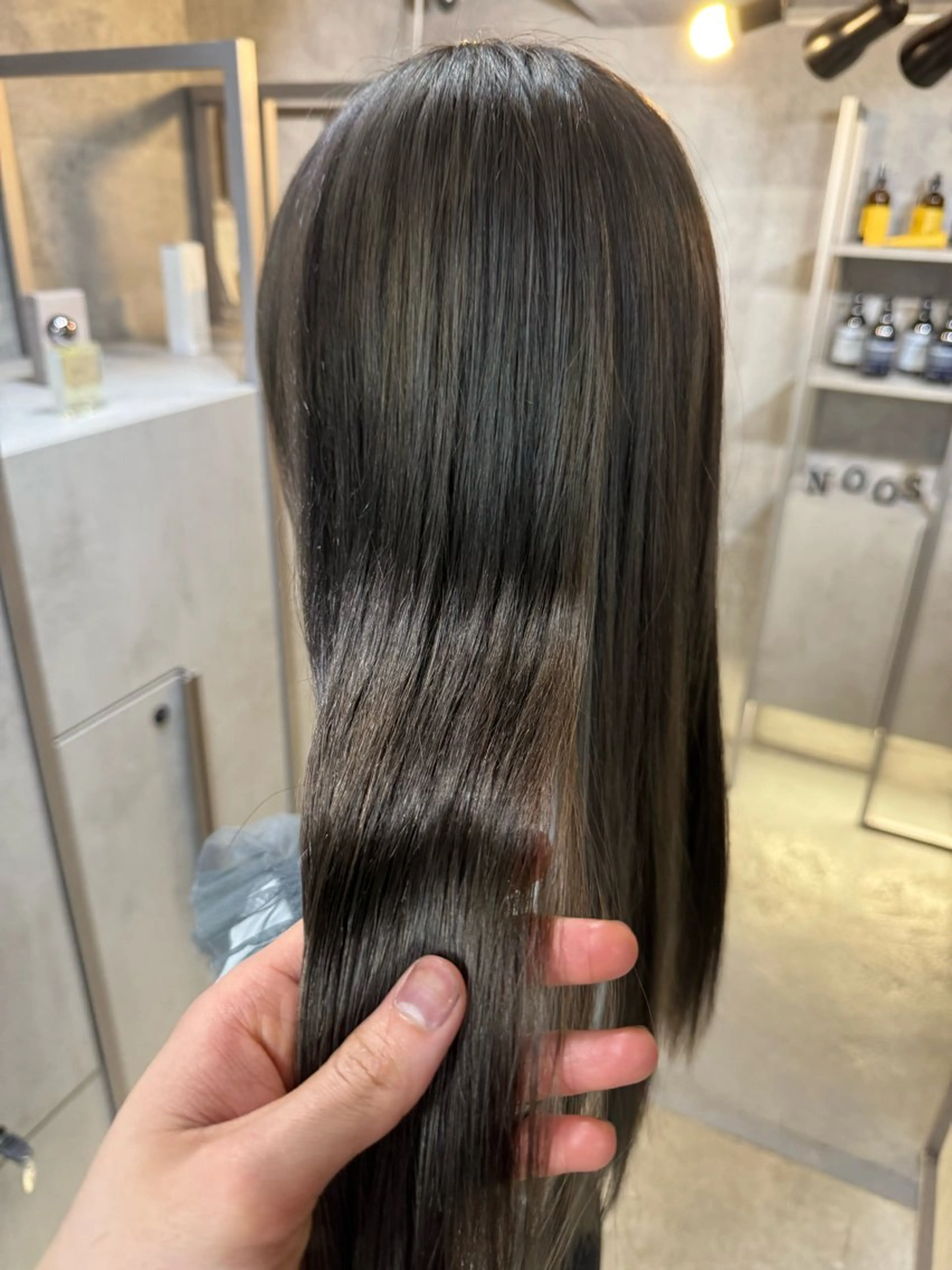 ロング カラー You/透明感カラー レイヤーカット/ボブのヘアスタイル