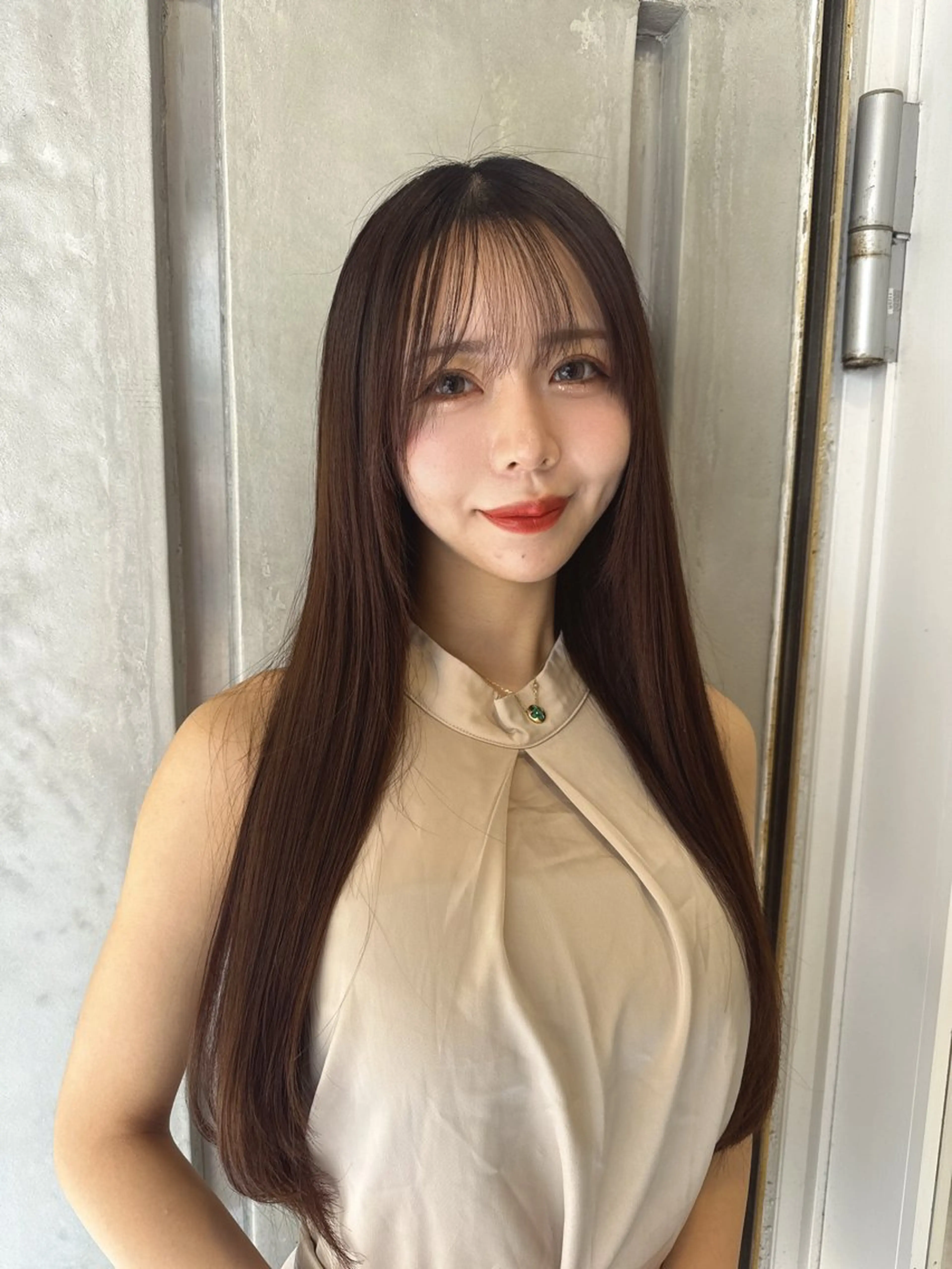 ミディアム カラー 黒髪 ブリーチ 透明感カラー ブリーチなしカラー 卒業式のヘアスタイル カット ヘアカラー トリートメント 💎透明感カラー特化 💎TAISEIのヘアスタイル