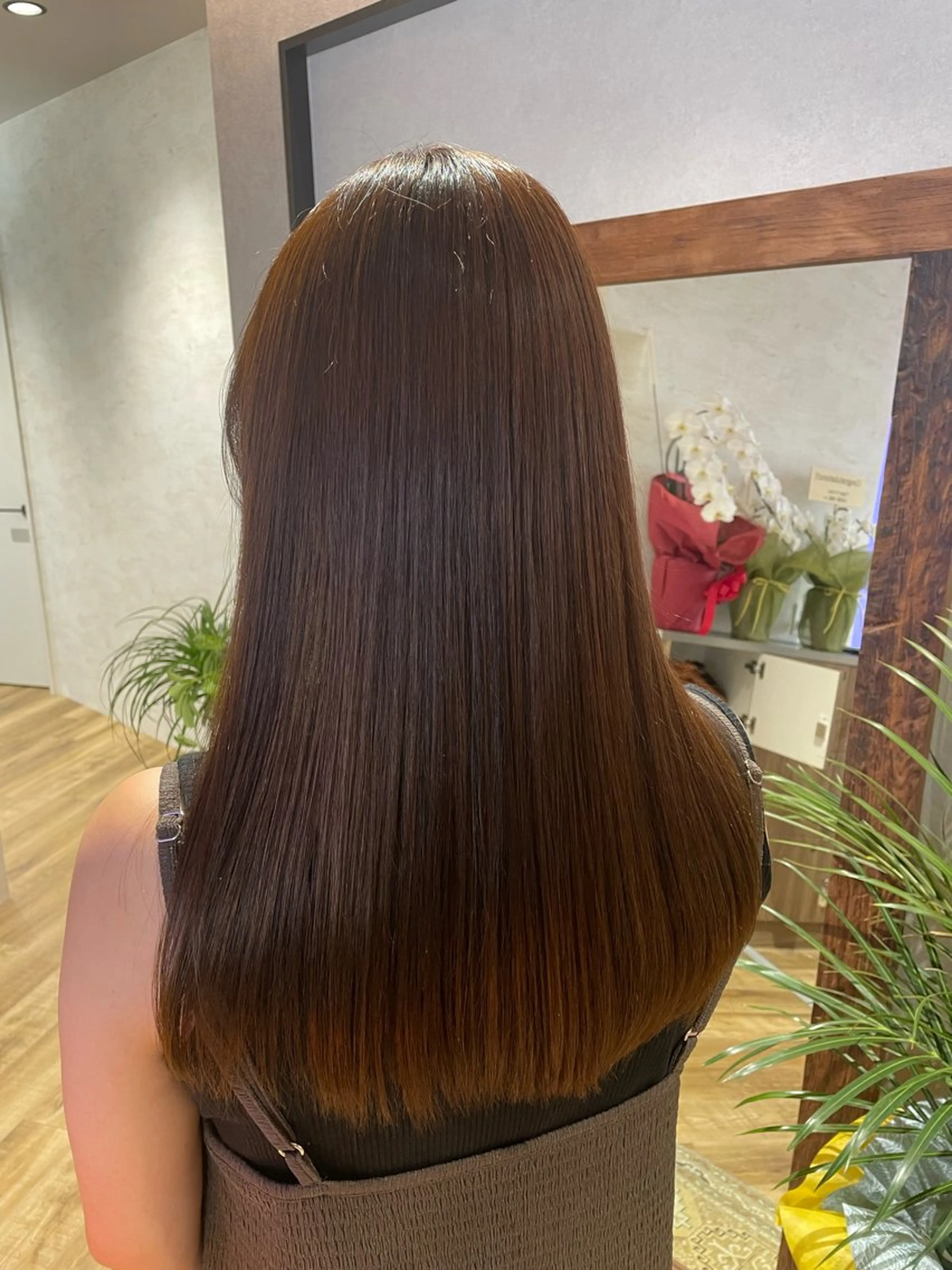 ロング カット 縮毛矯正 🫧髪質改善/暖色 /くびれミディ🫧のヘアスタイル