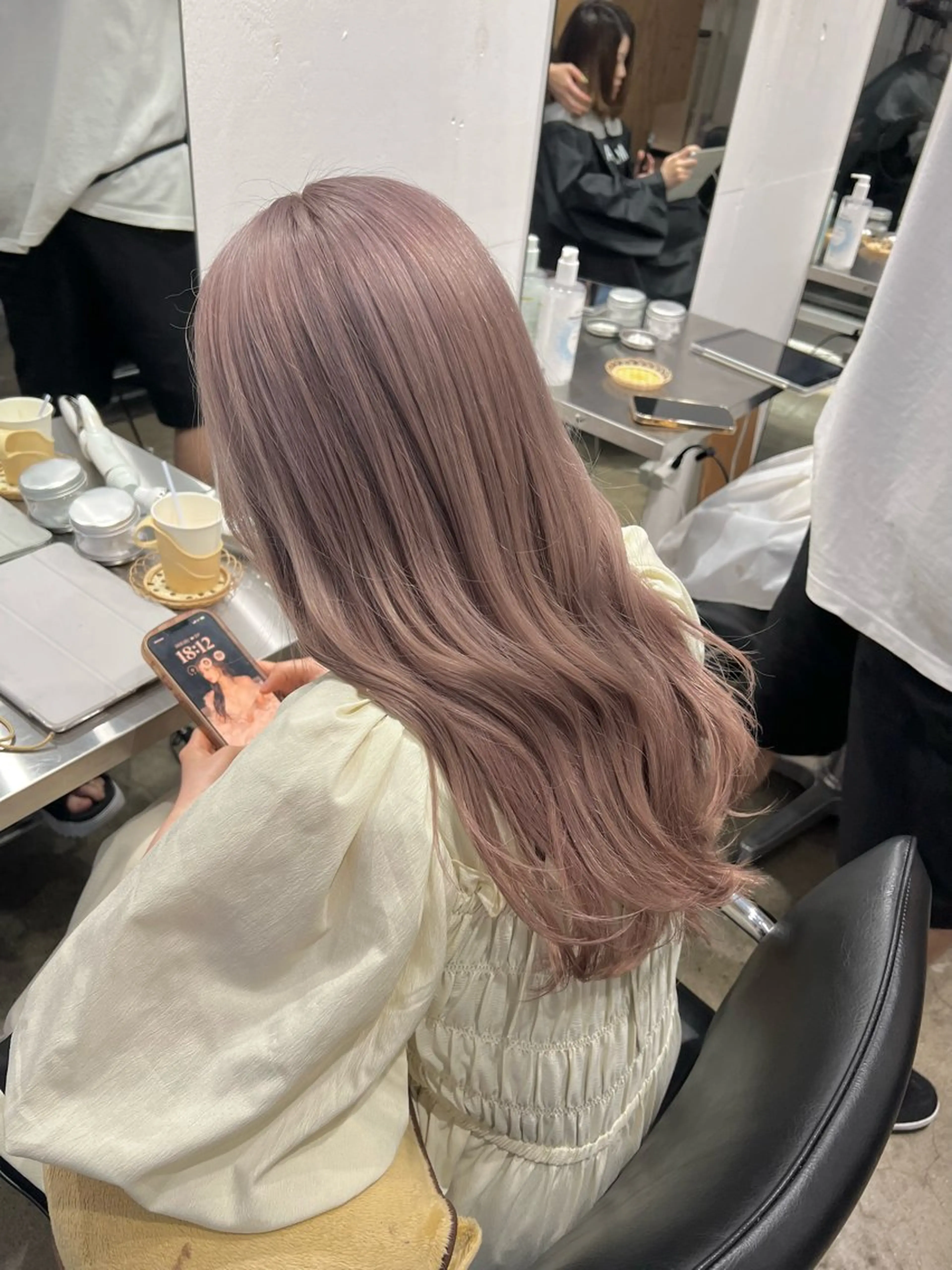 ロング カラー ブリーチ ヘアカラー トリートメント ヘッドスパ ✨髪質改善矯正× ブリーチ✨YU-KIのヘアスタイル
