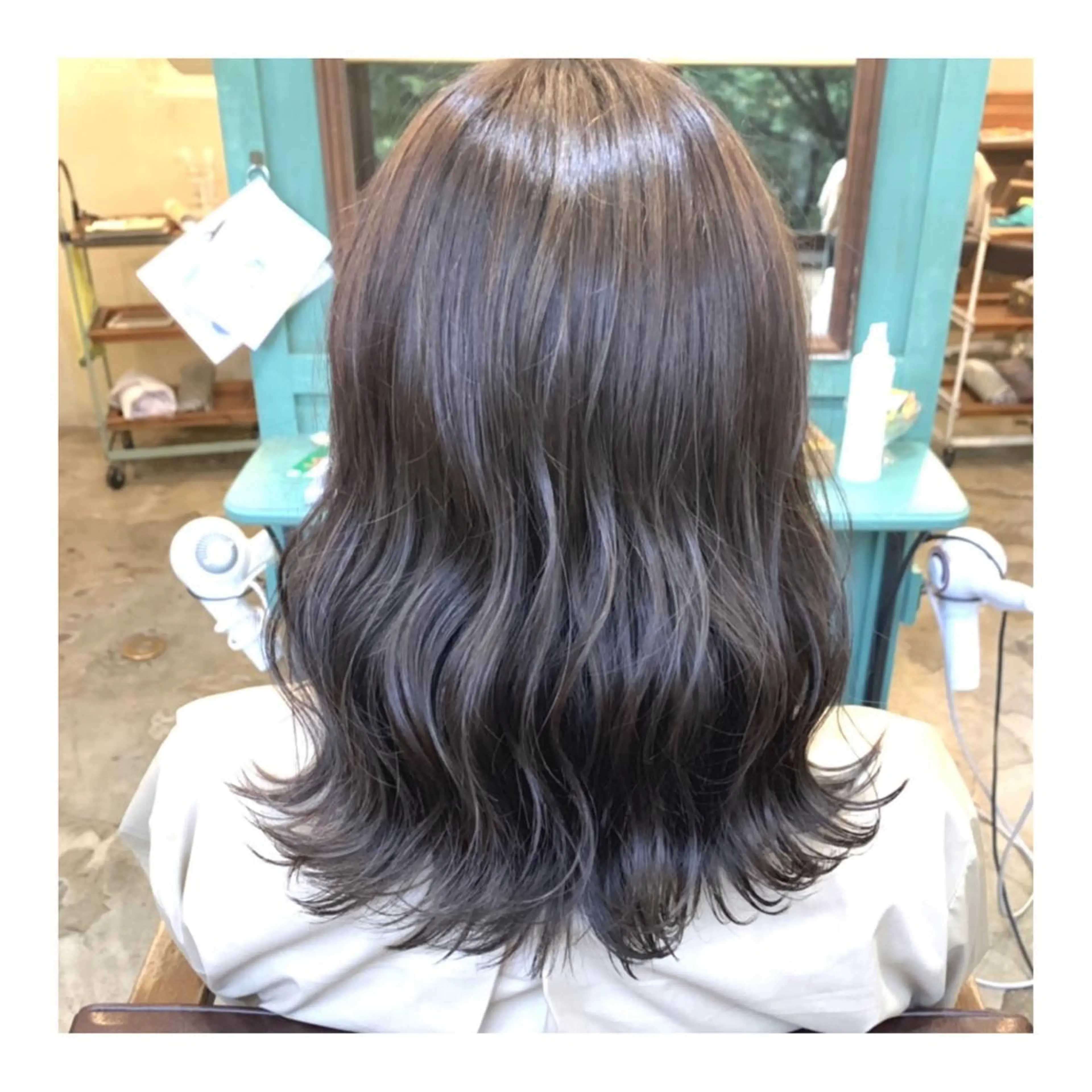 セミロング カラー 🌻あいり merci.🌻のヘアスタイル