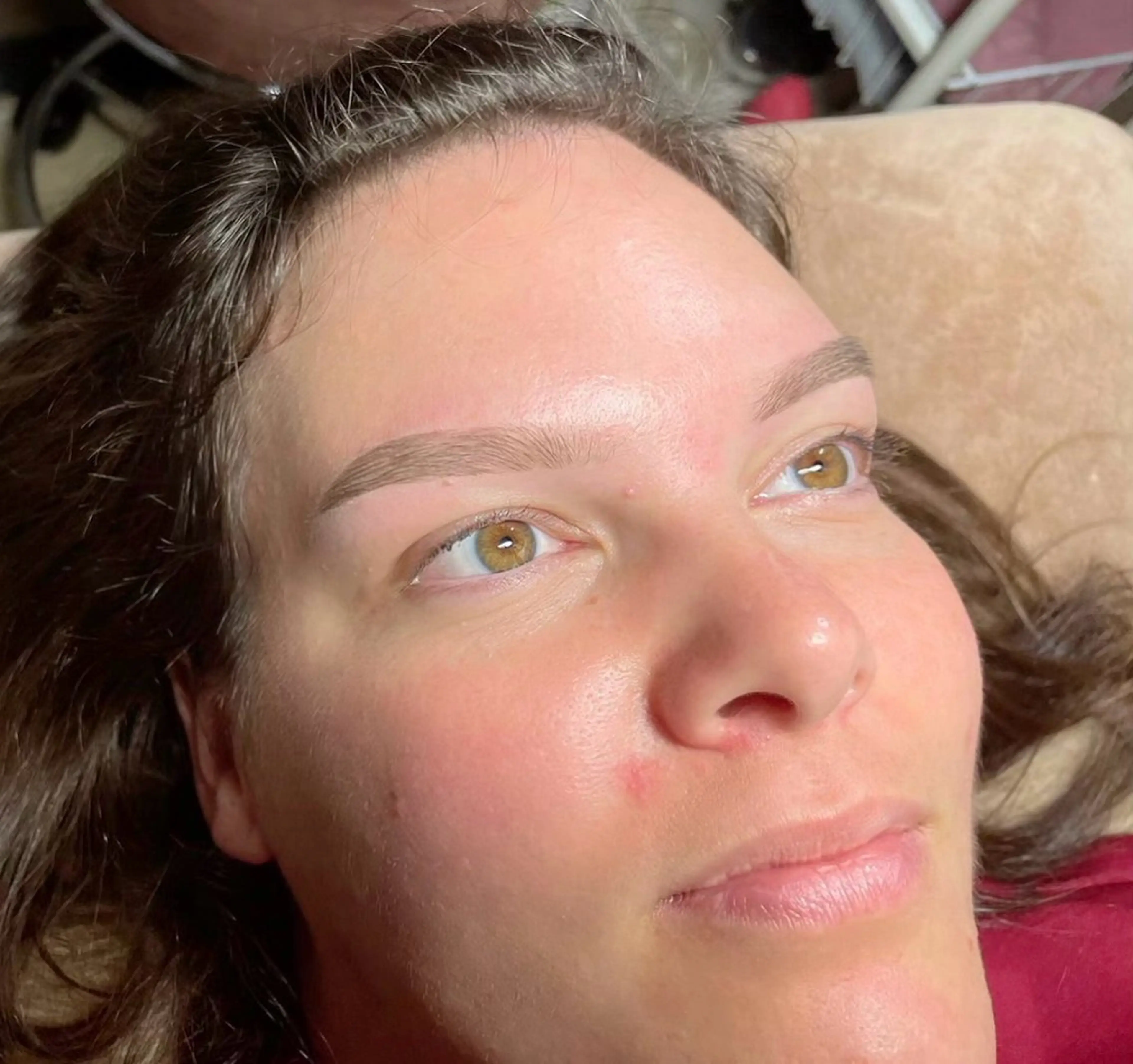 アイブロウ Raffinato 怜奈のネイルデザイン