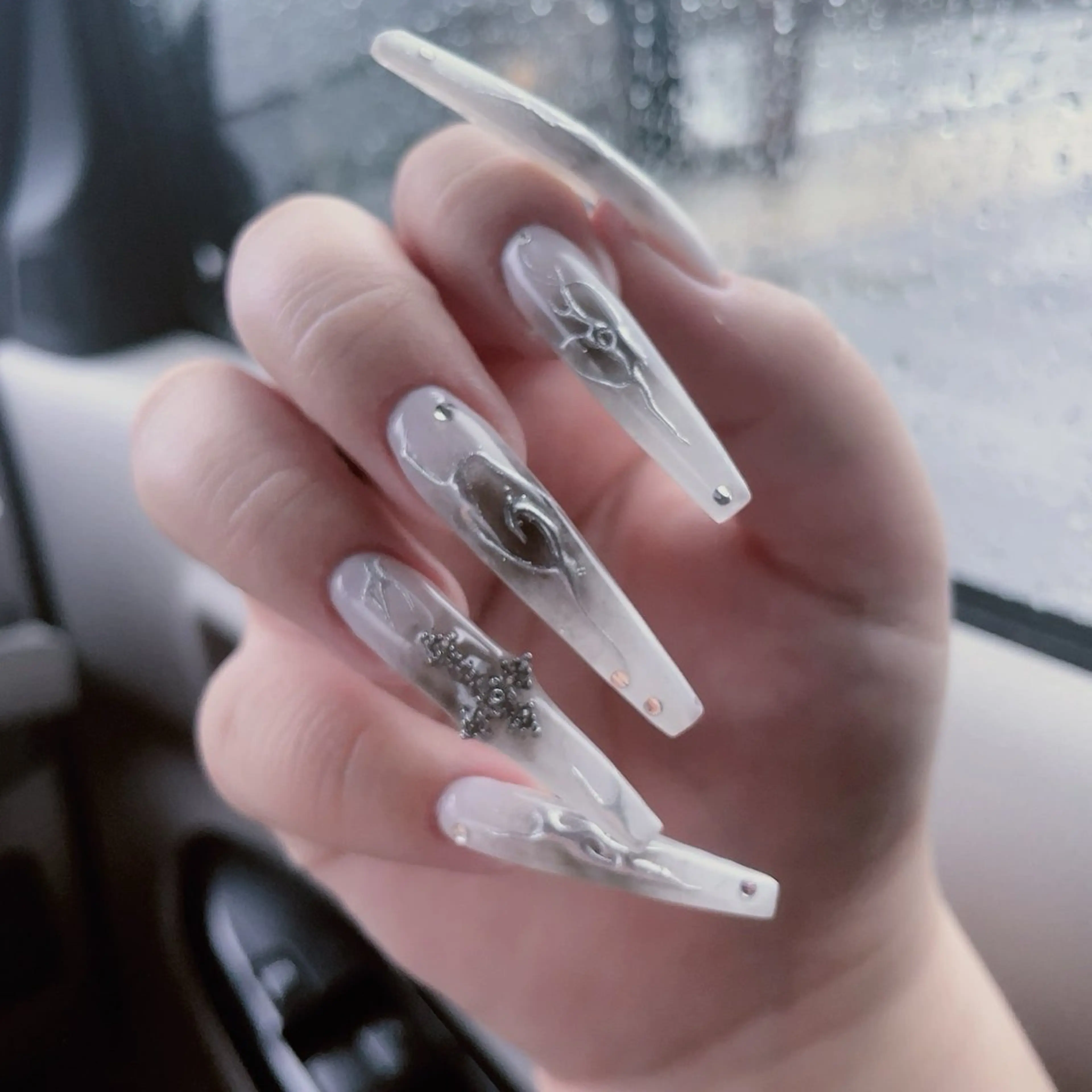 ネイル Larme yuriaのネイルデザイン