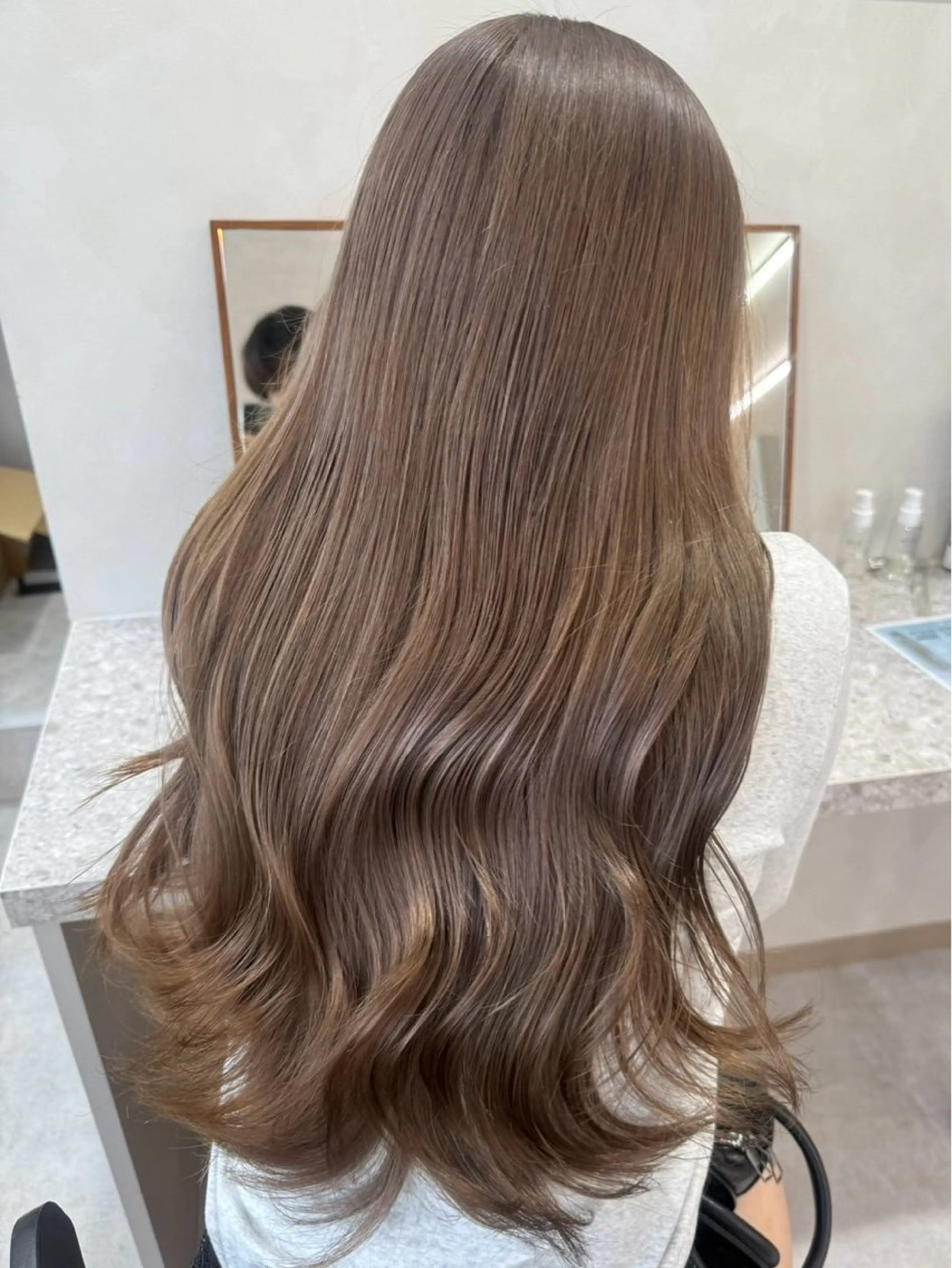 ロング すずか ／艶感カラー🪽🫧のヘアスタイル