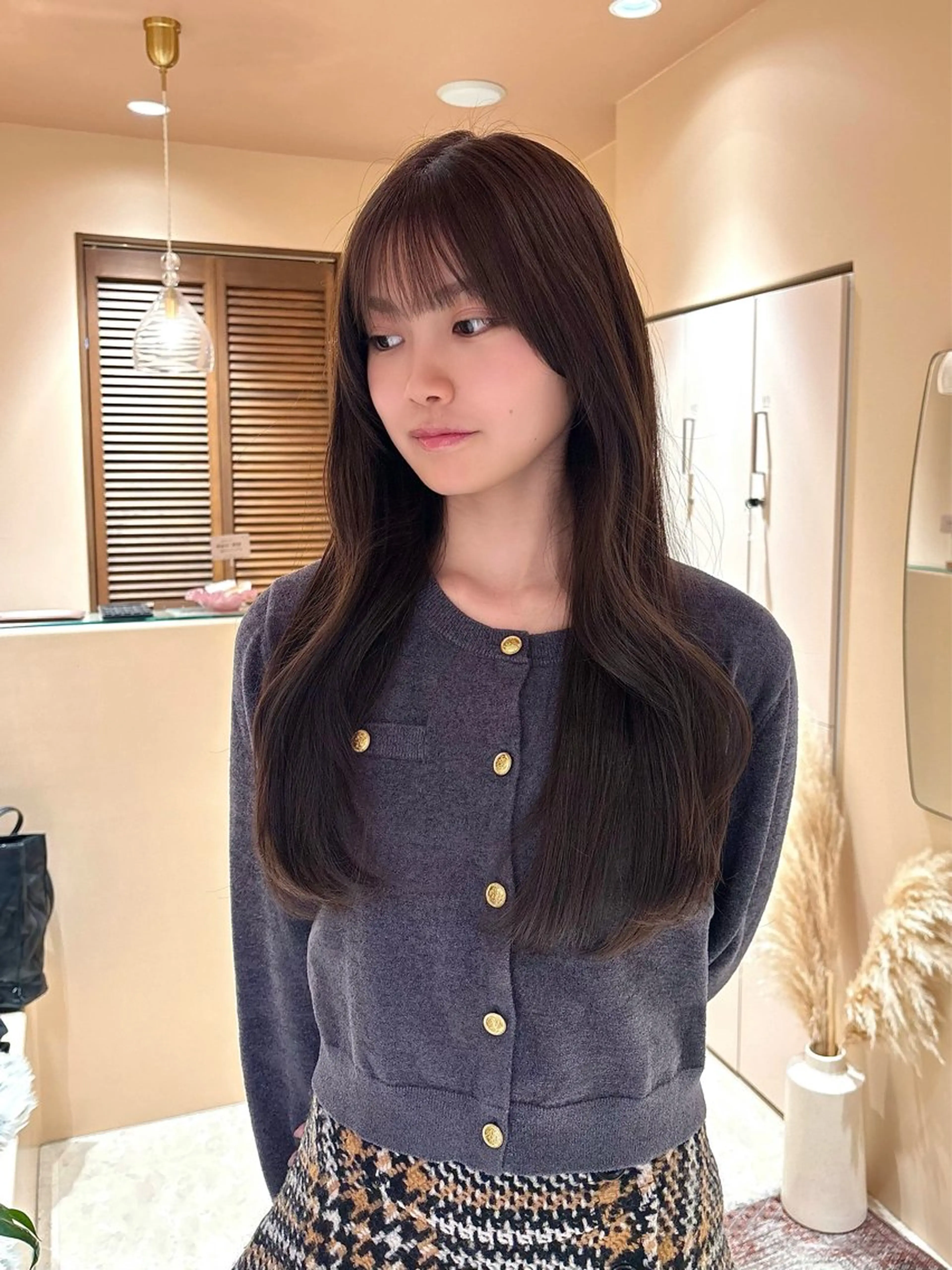 ロング ヘアカラー トリートメント ヘッドスパ 𝘬𝘢𝘳𝘪𝘯 . 𝘦𝘮𝘶のヘアスタイル