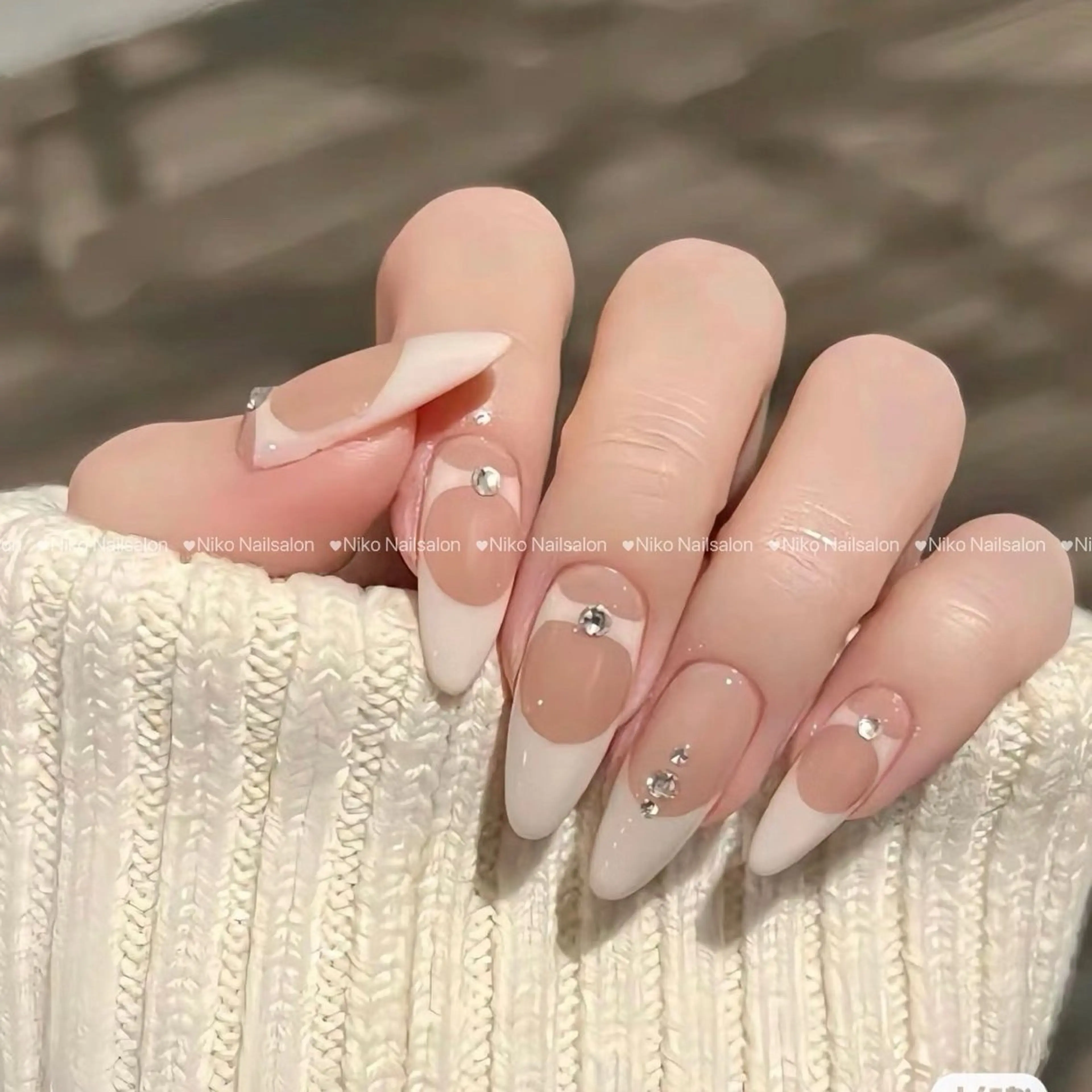 ネイル チークネイル 長さ出し フットネイル フレンチネイル ジェルネイル Niko Nail salon 銀座本店のネイルデザイン