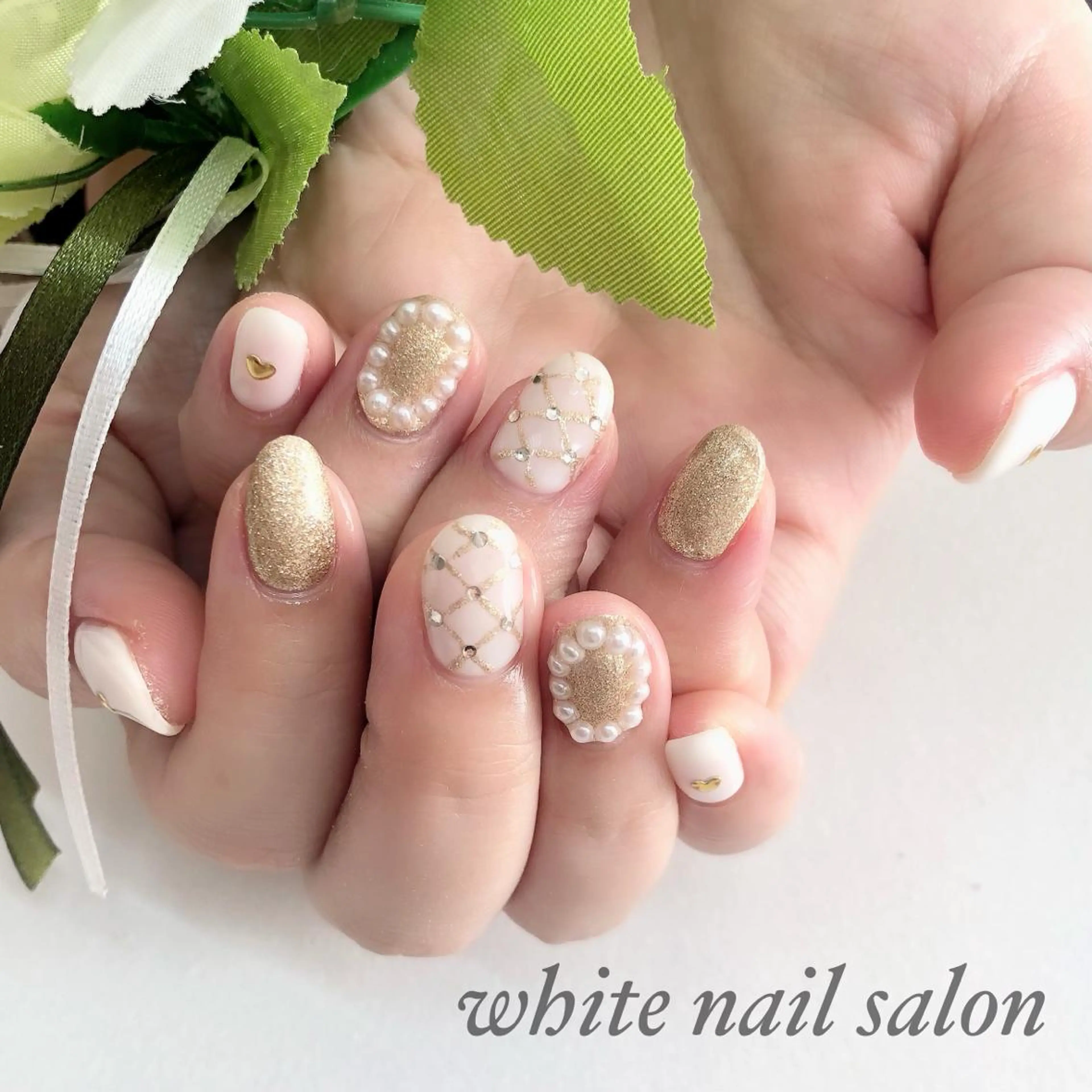 ネイル アートネイル フレンチネイル ジェルネイル ハードジェル 持ち込み ハンドネイル white nail salonのネイルデザイン