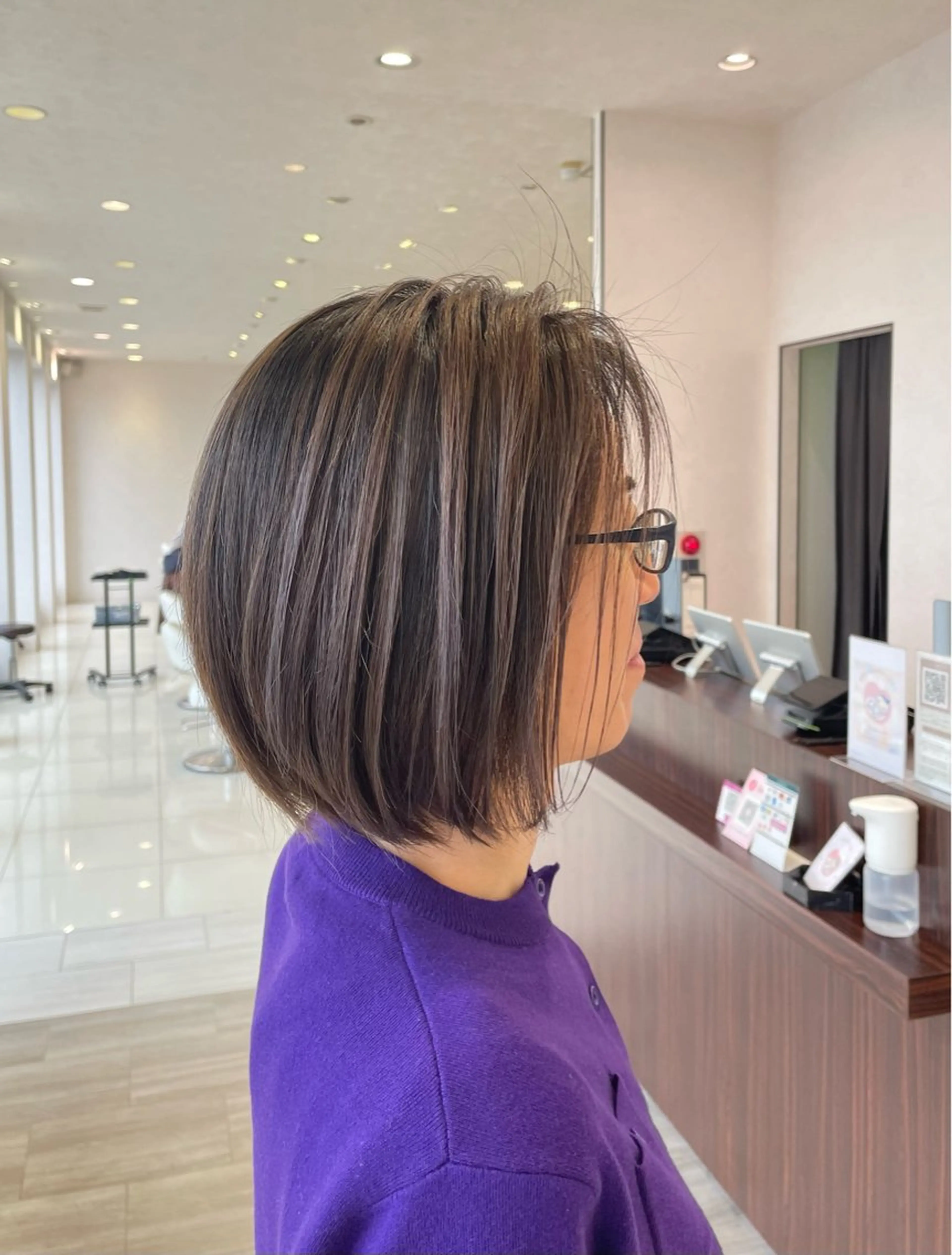 白髪ぼかしカラー（白髪染め剥がし） 髪質改善サプリミックトリートメントの写真