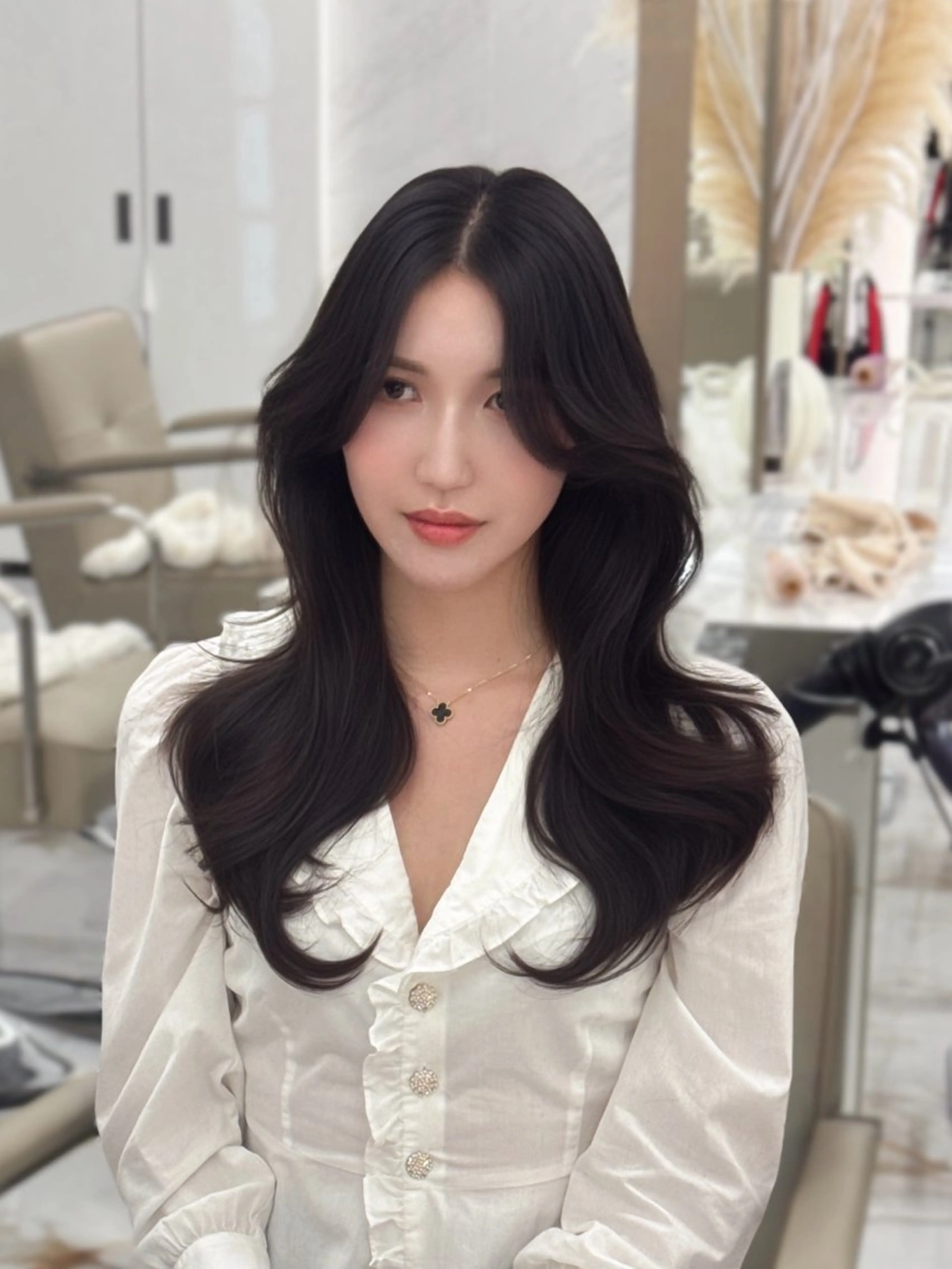 ロング のり🐼顔まわり/ 韓国/レイヤーカットのヘアスタイル