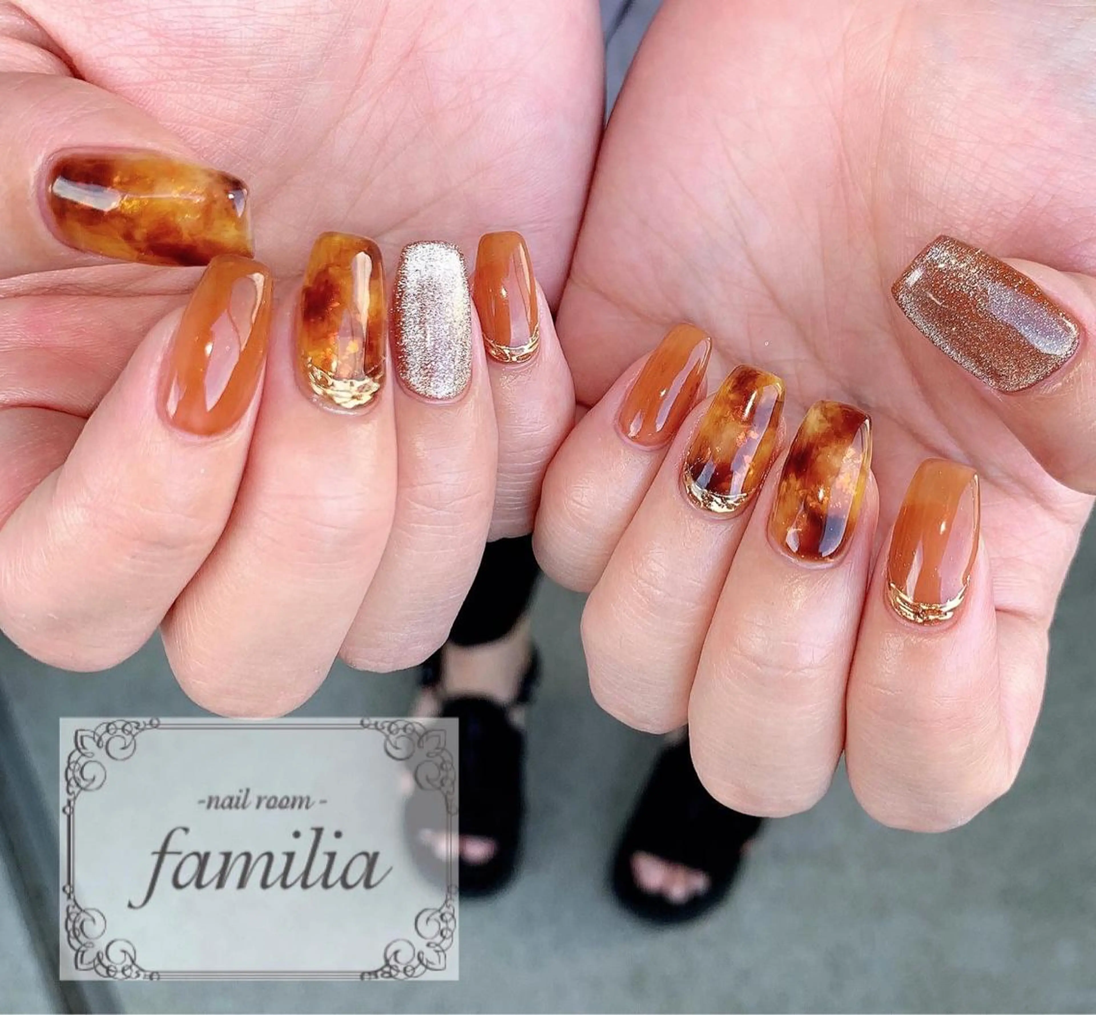 ネイル アートネイル マグネットネイル ミラーネイル ハンドネイル -nailroom- familiaのネイルデザイン
