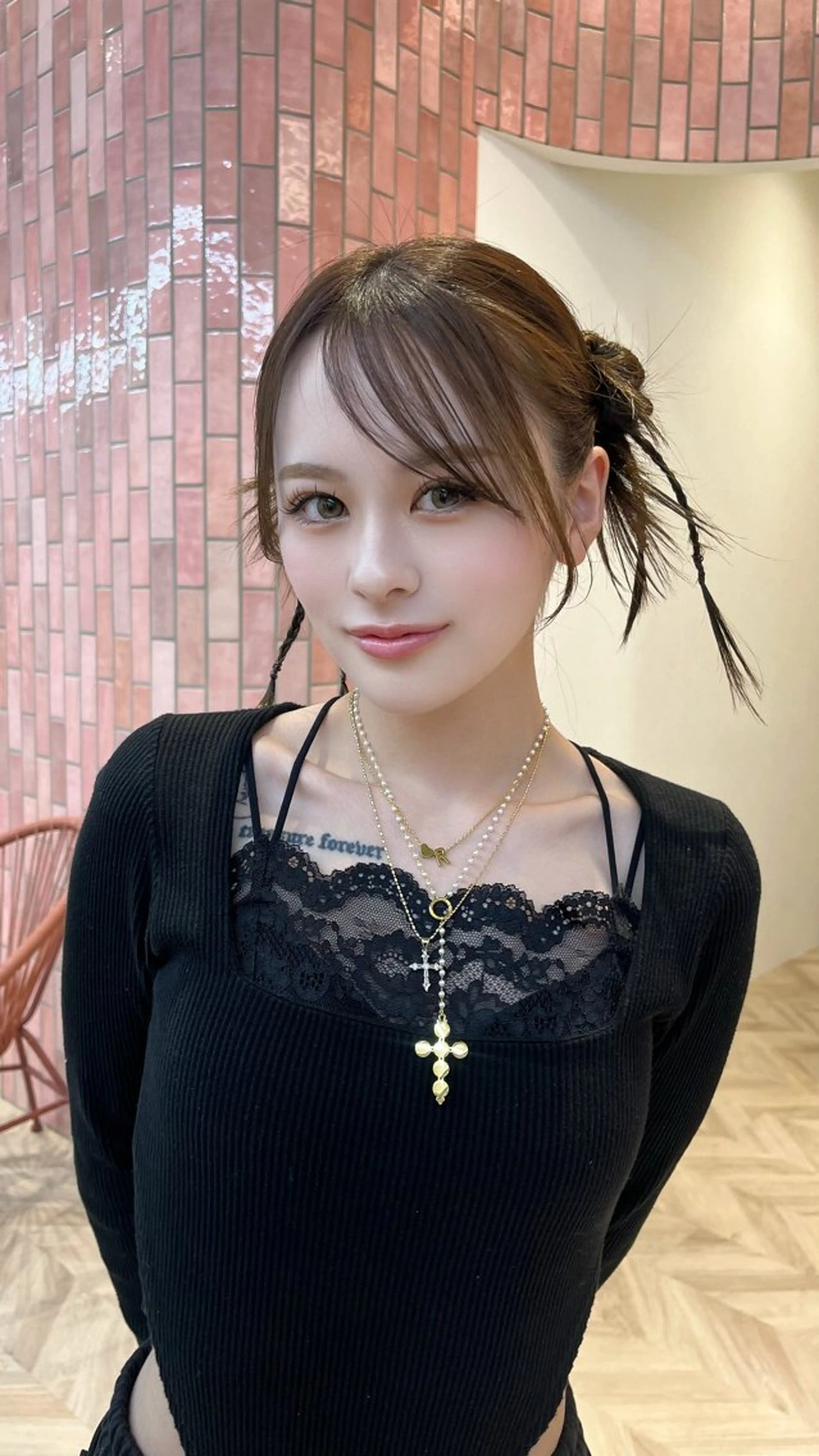 ヘアアレンジ 柔らかい艶暖色 レイヤー🫧姫汝のヘアスタイル