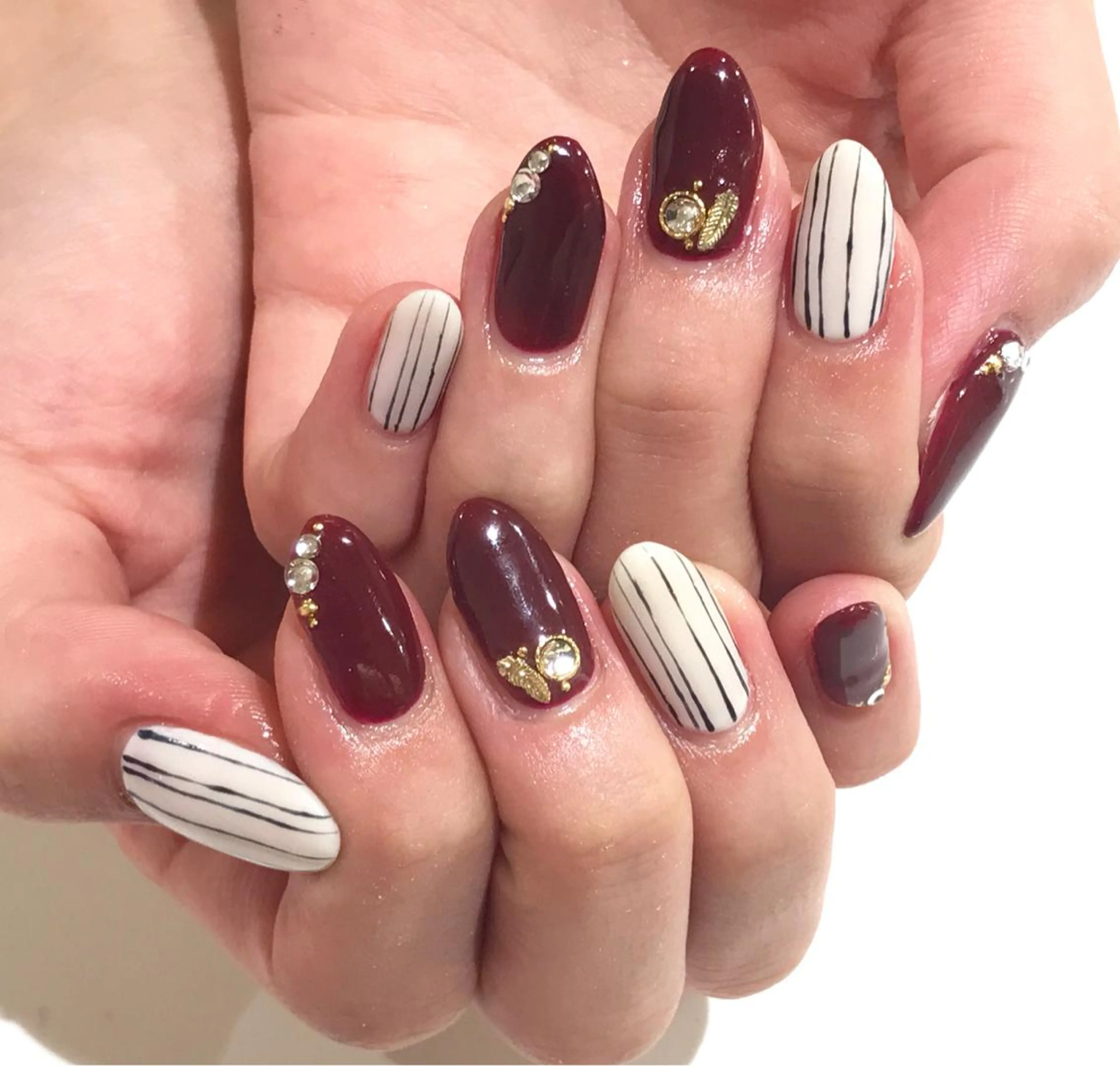 ネイル 舞田 苑香のネイルデザイン