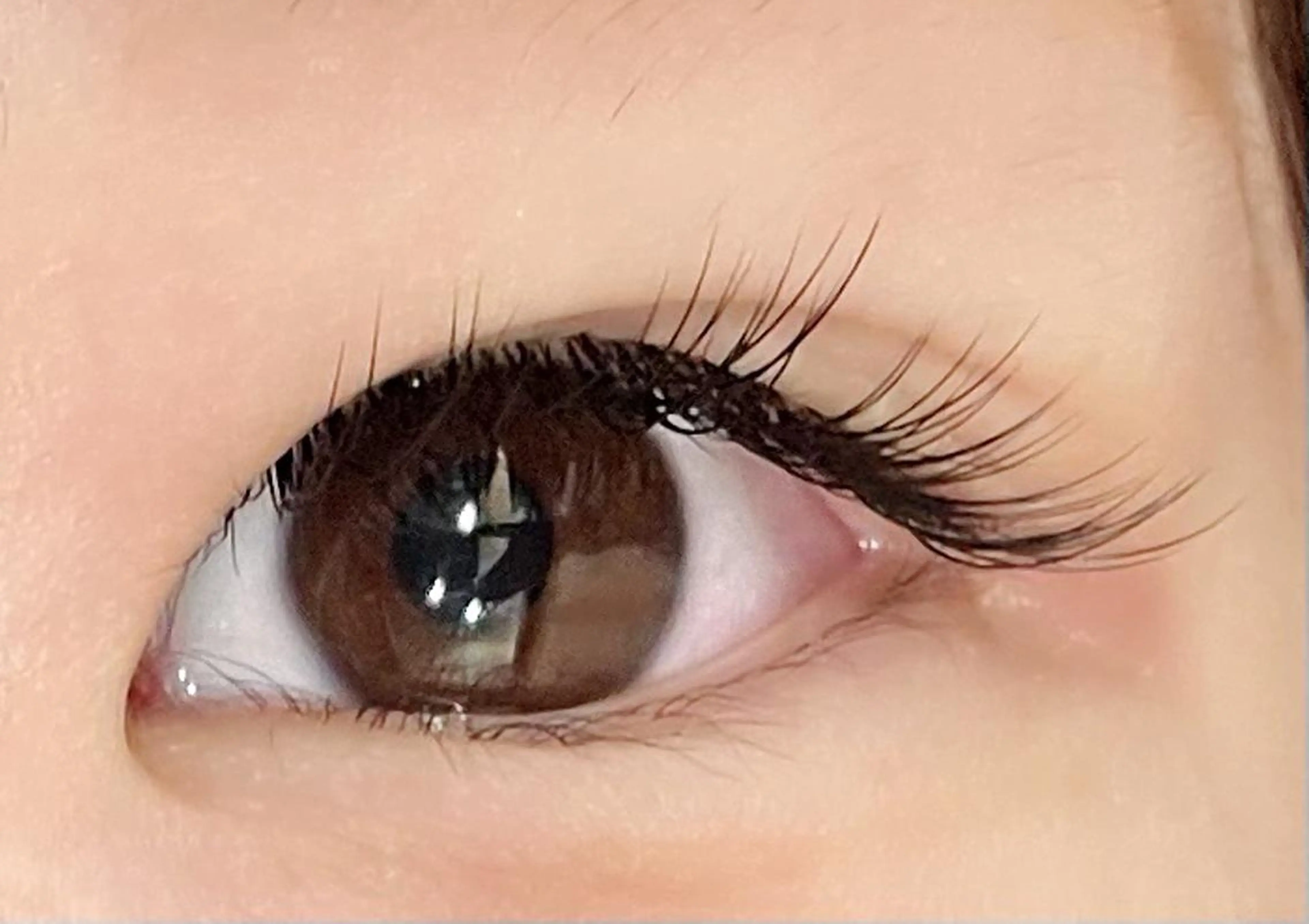 マツエク・マツパ ゴージャス マツエク 西村 未羽/ﾏﾂｴｸ /網紅/ﾊﾟﾘのマツエク・マツパデザイン