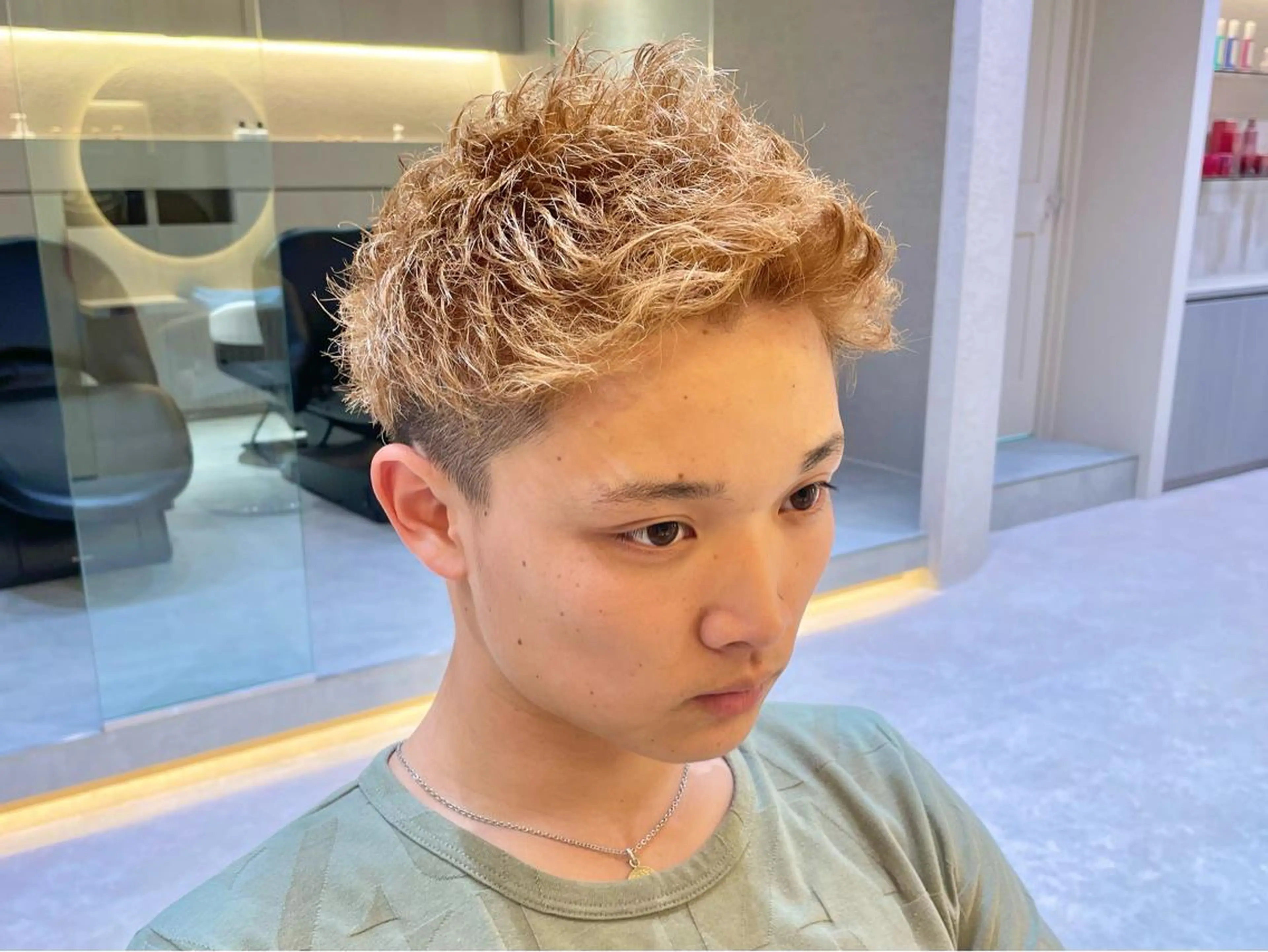 メンズ カット 大人メンズパーマ メンズ特化　萱原大幹のヘアスタイル