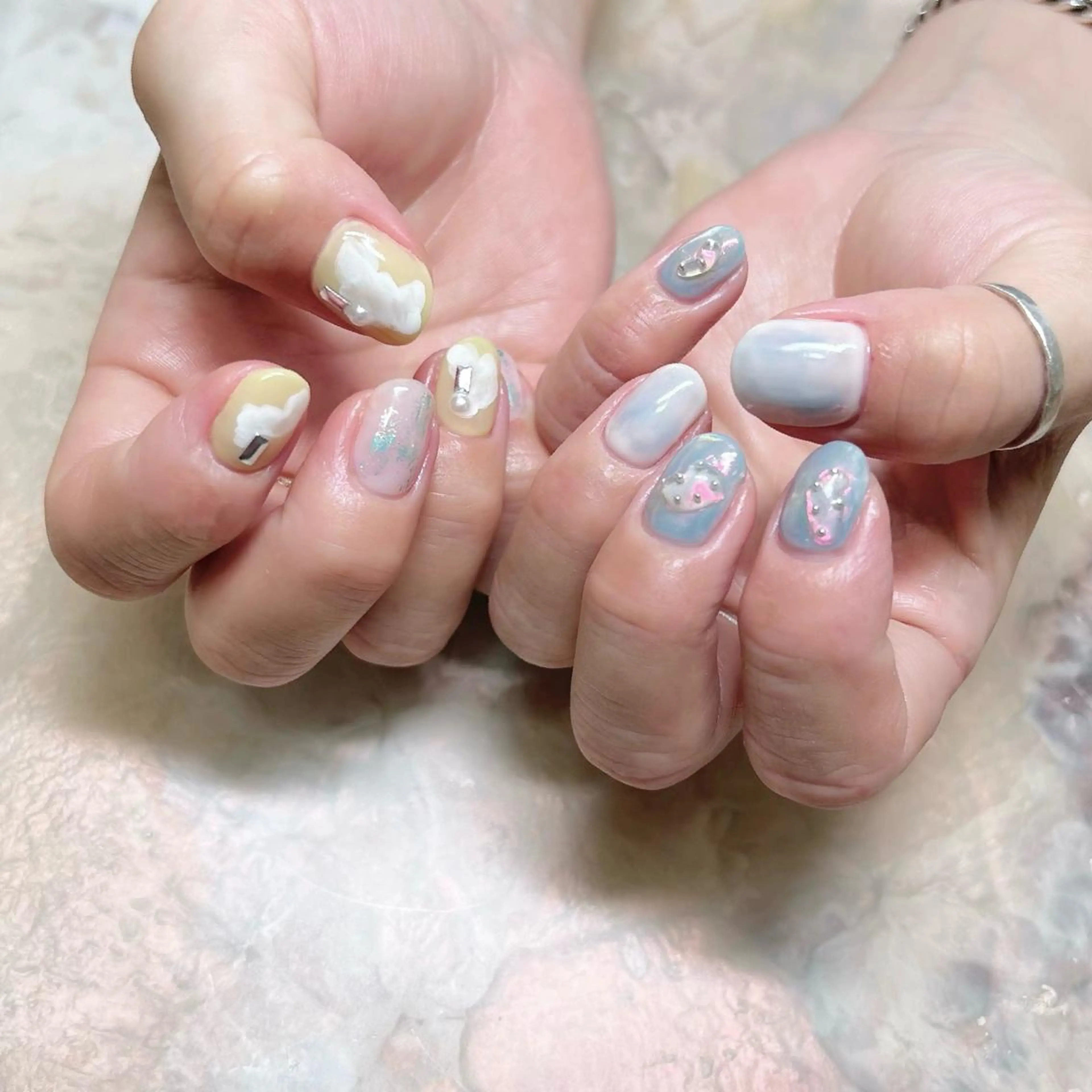 ネイル マグネットネイル ニュアンスネイル ショートネイル gemickle nailのネイルデザイン