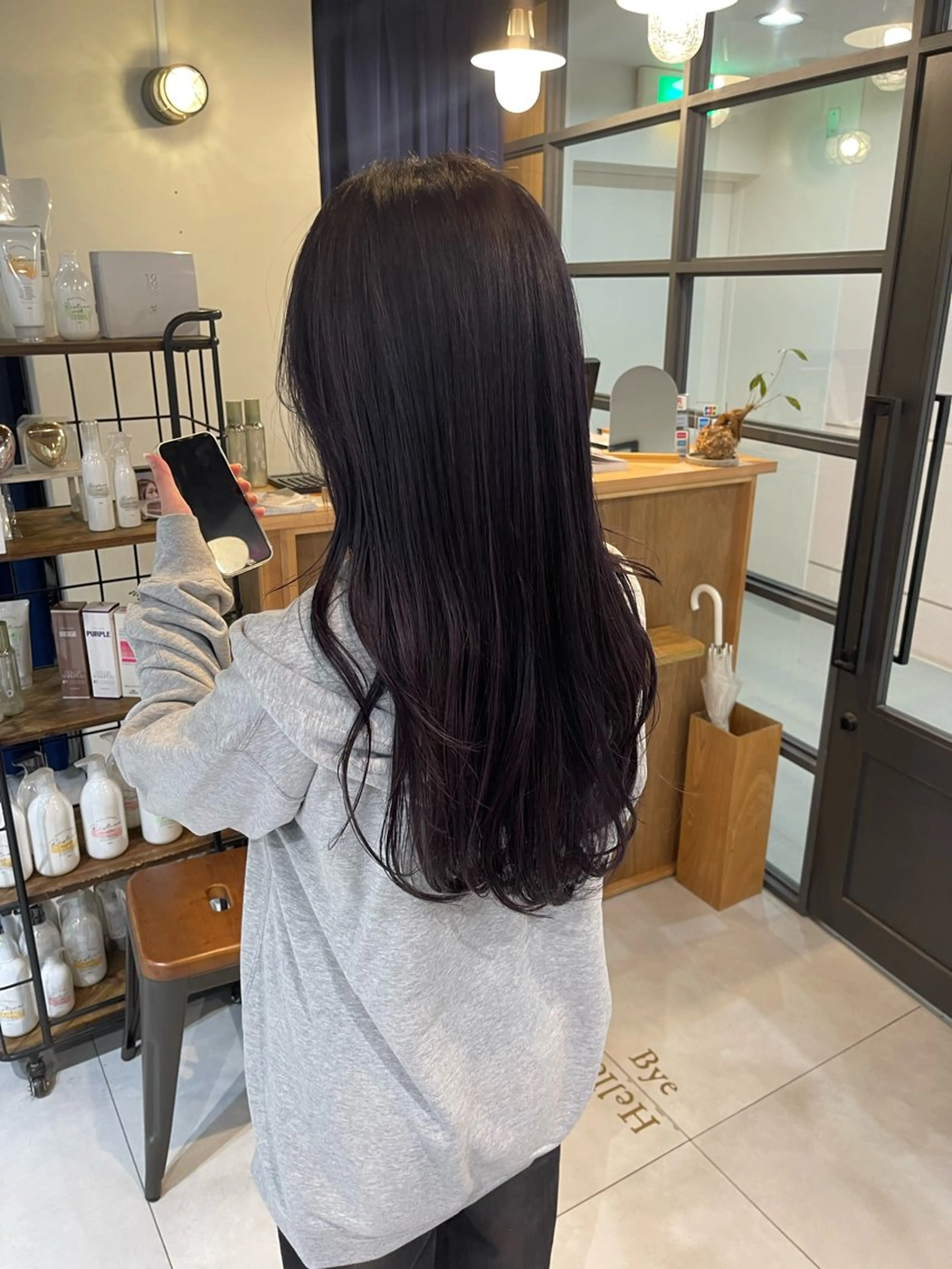 ロング ヘアカラー UMEDA FIGAROのヘアスタイル
