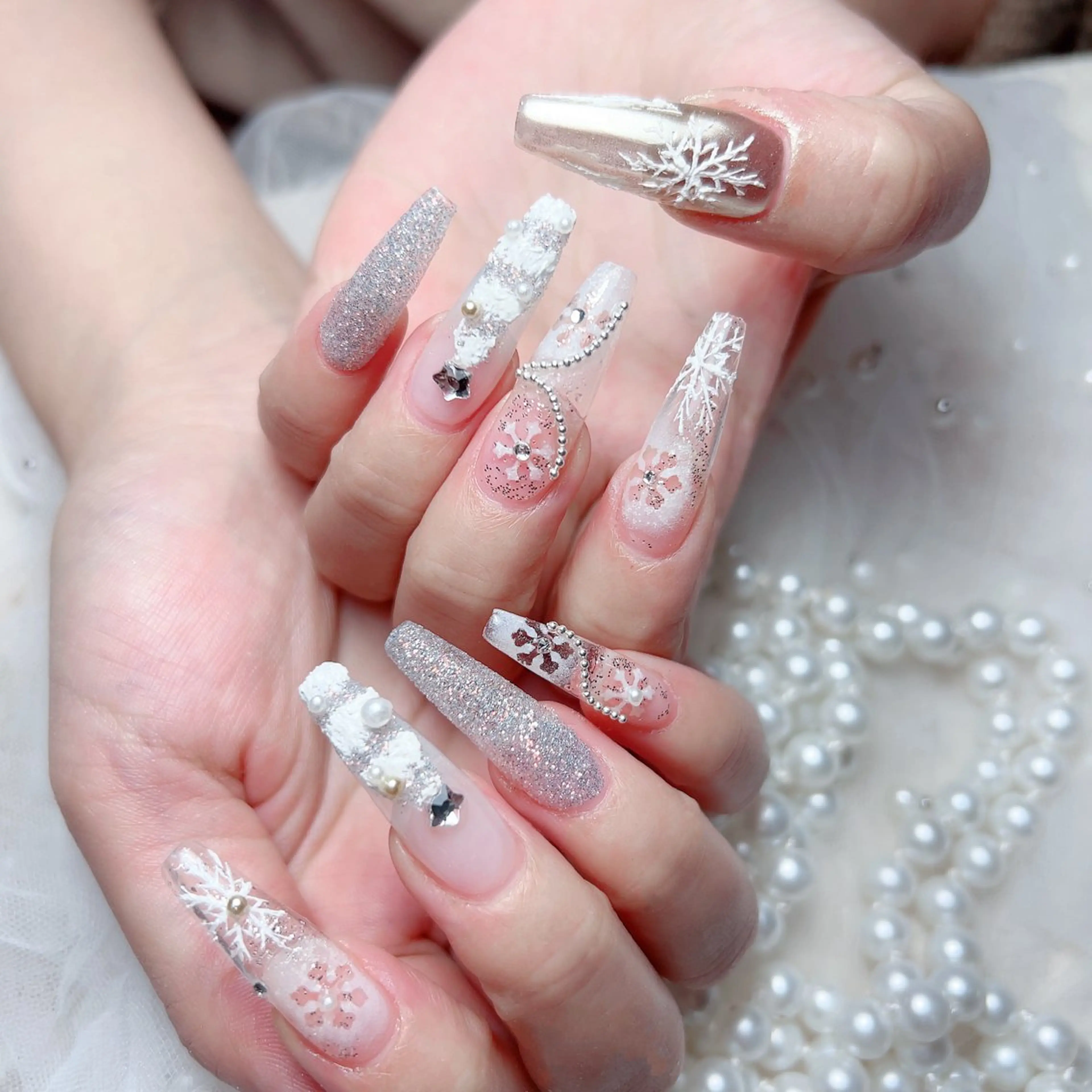 ネイル Maggie Nail🦩のネイルデザイン