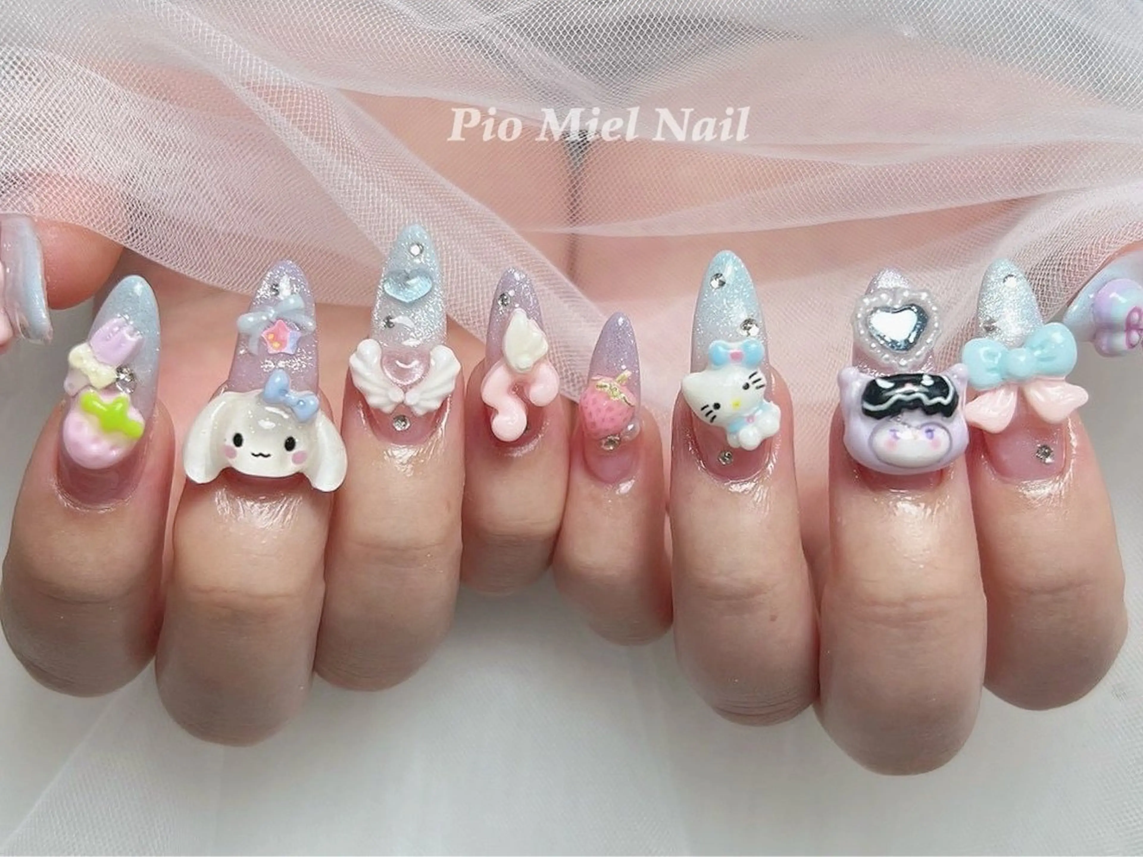 ネイル ハンドネイル HANA 長さだしのネイルデザイン