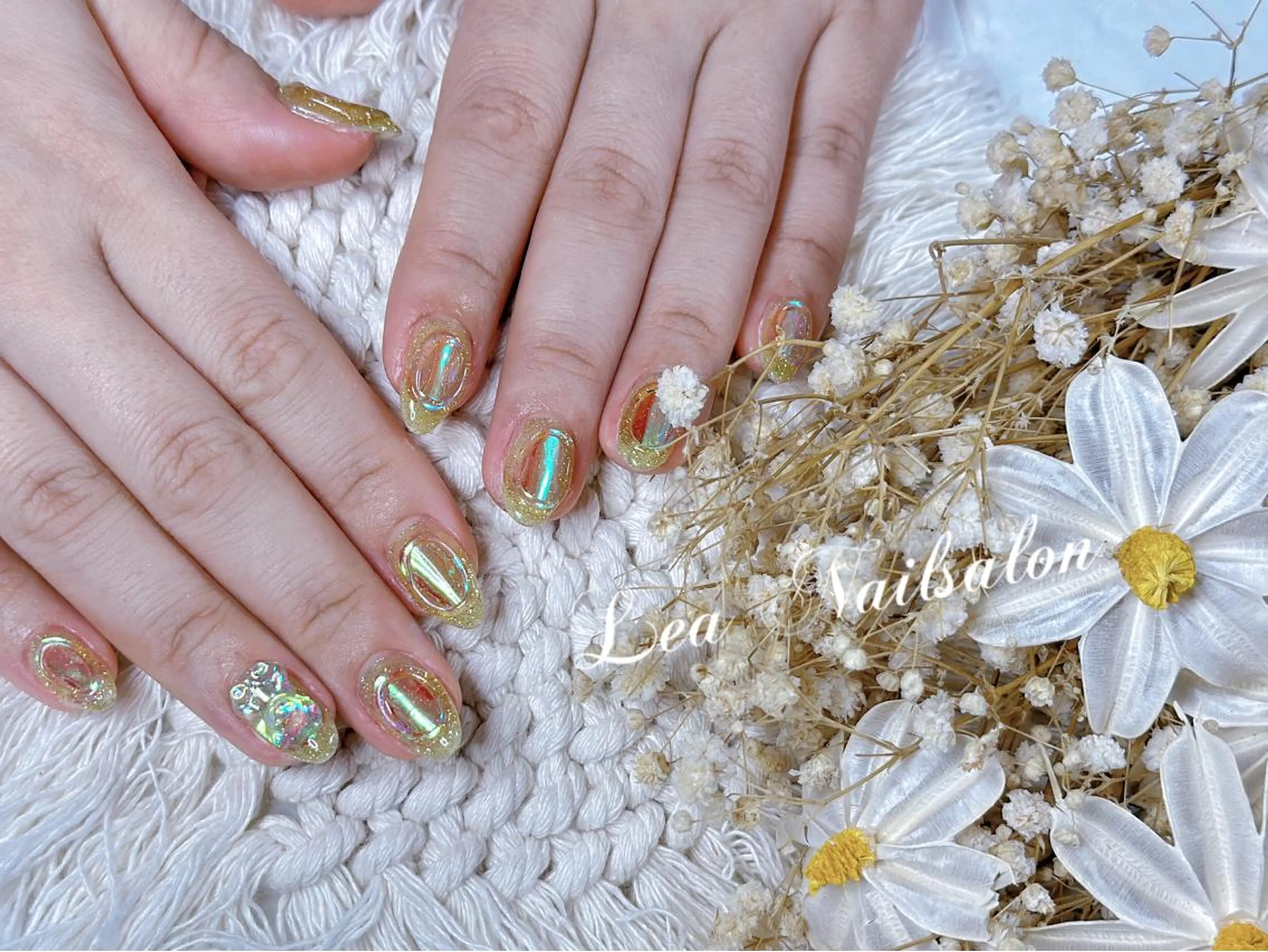 ショート カラー ネイル Le’a NailSalonのネイルデザイン