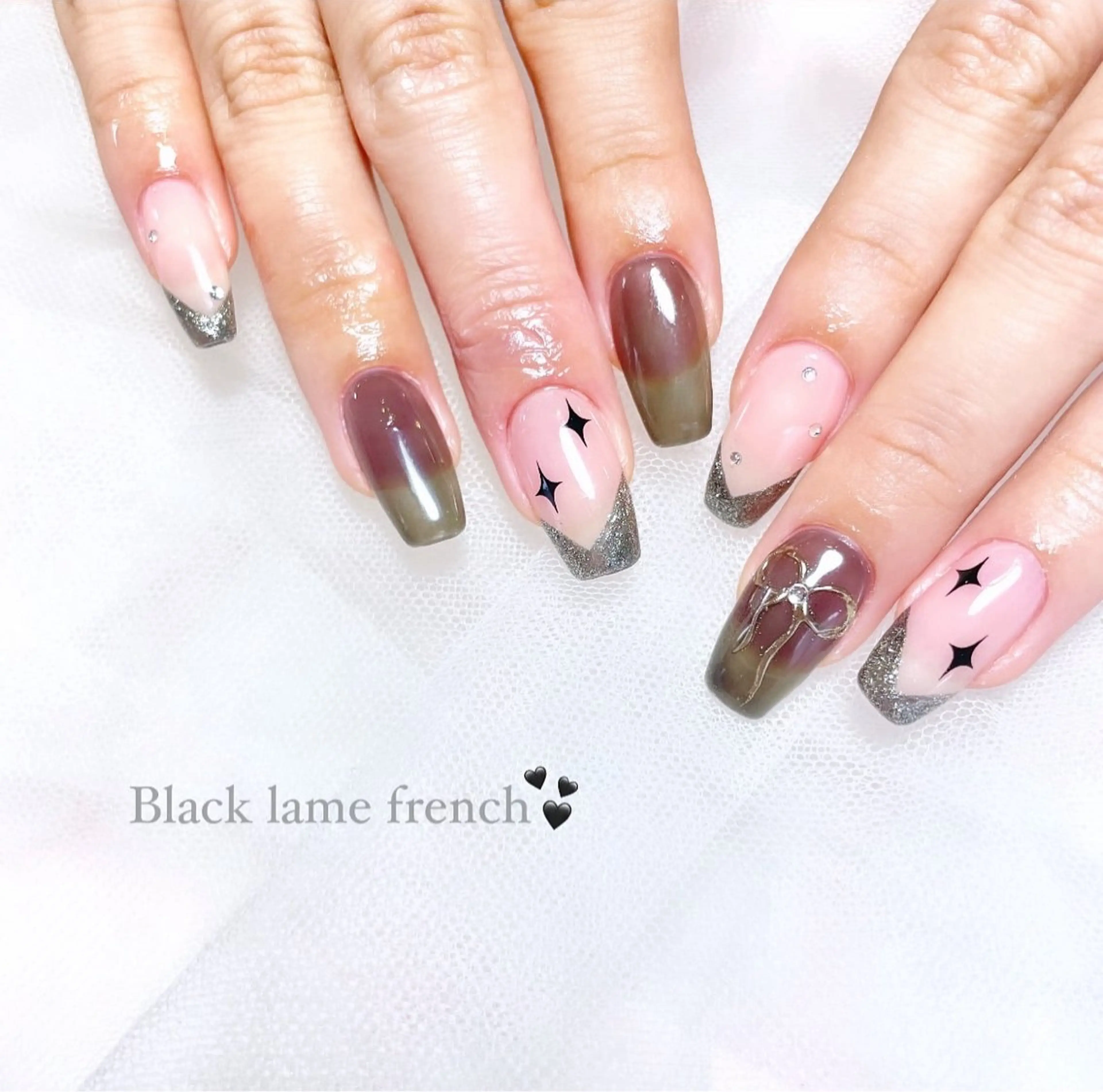 ネイル ハンドネイル キラオメ Neneのネイルデザイン