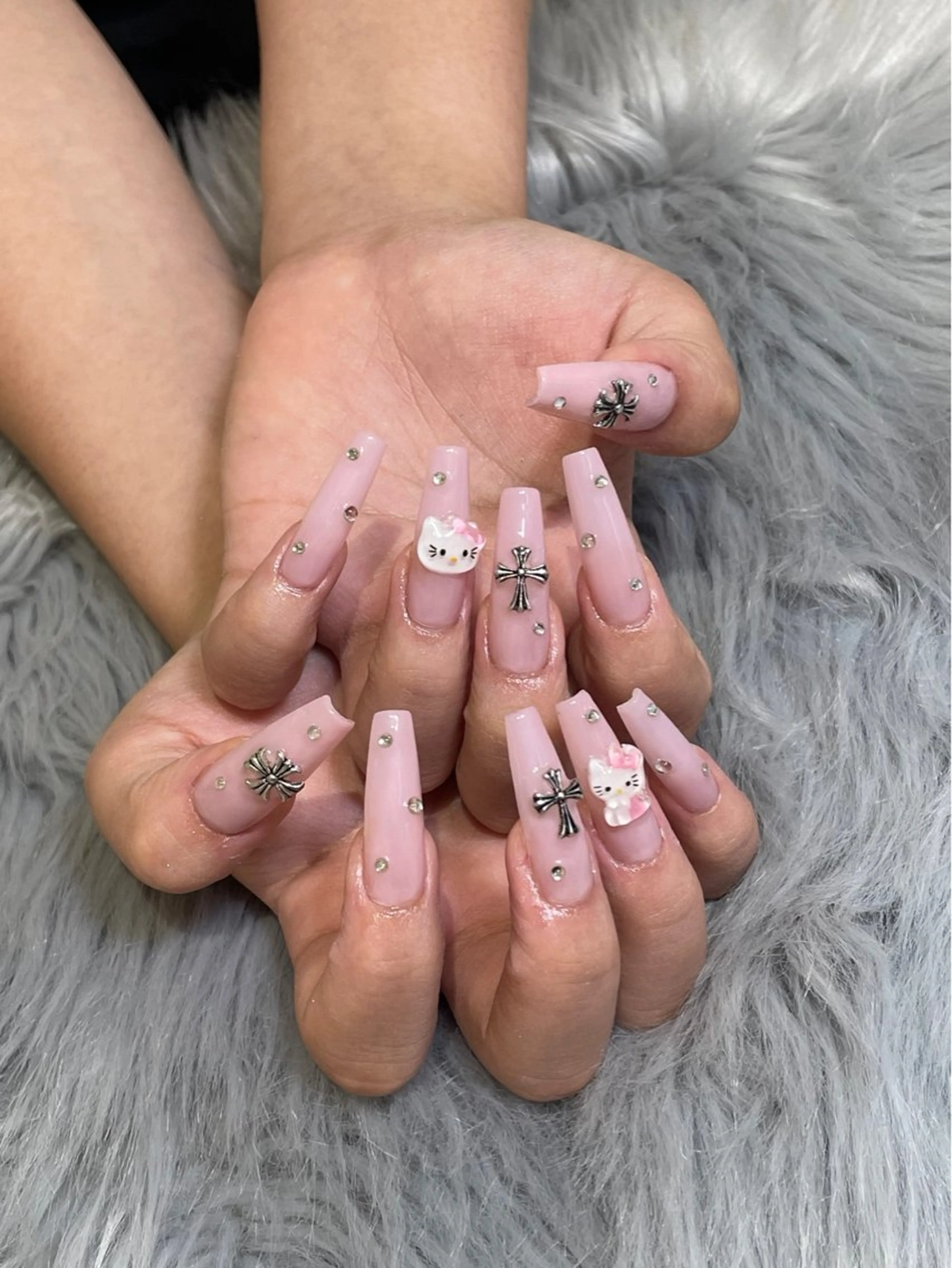 ネイル ハンドネイル RICO NAIL所属・RICO Nail パーツつけ放題🌈のネイルデザイン