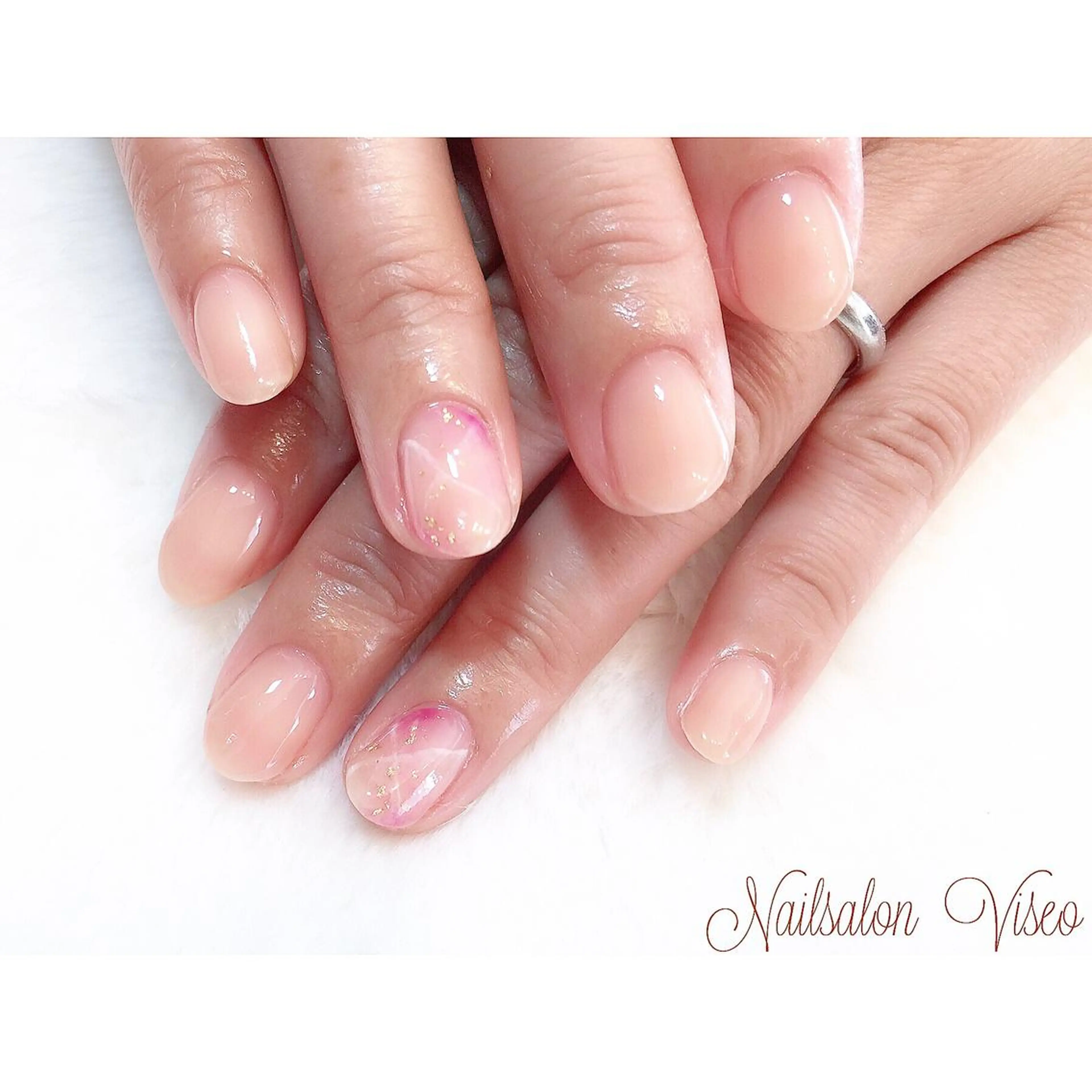 ネイル Viseo《6週間 長持ちパラジェル》のネイルデザイン