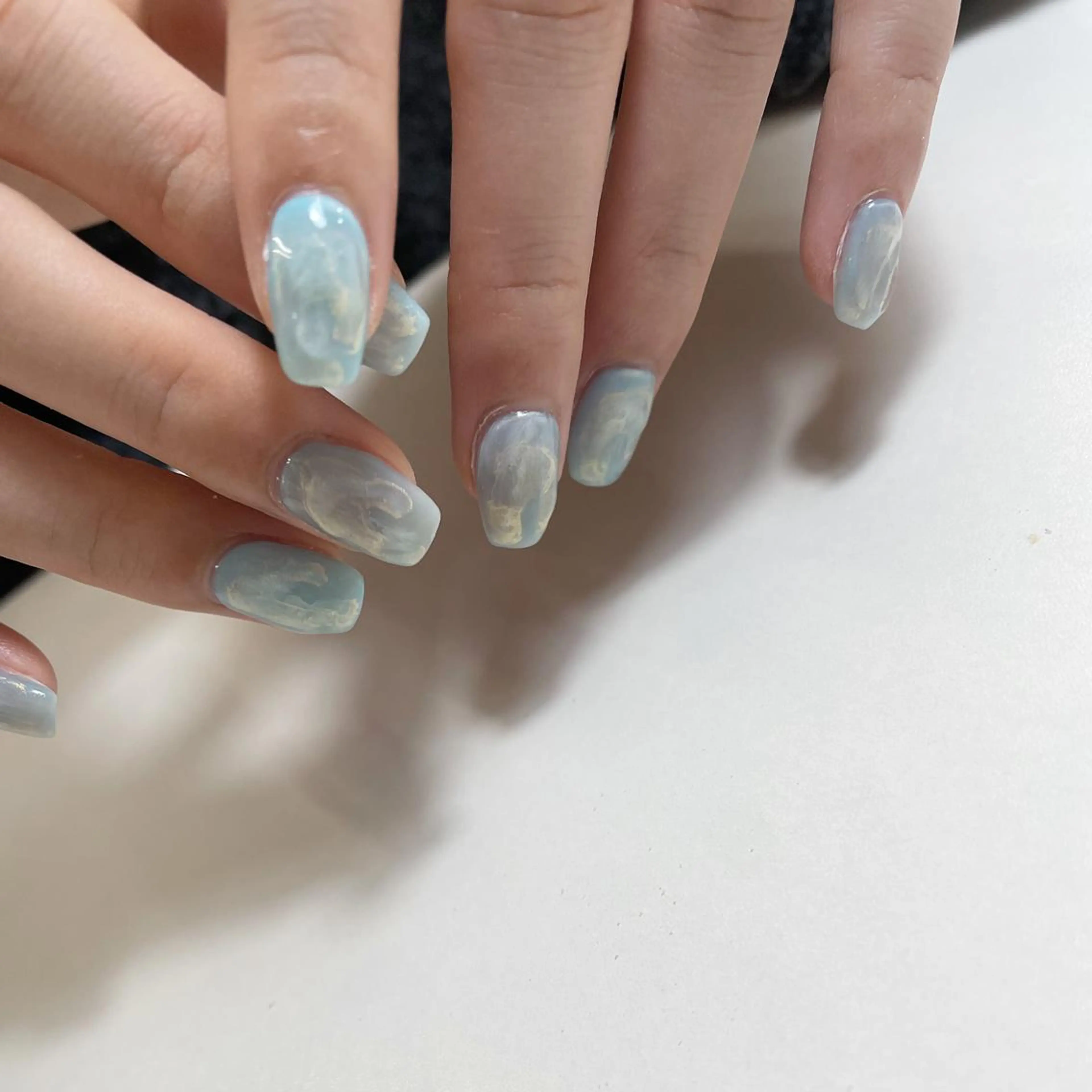 ネイル p.o.n.所属・🫧aku🫧 自由が丘／フィルインのネイルデザイン