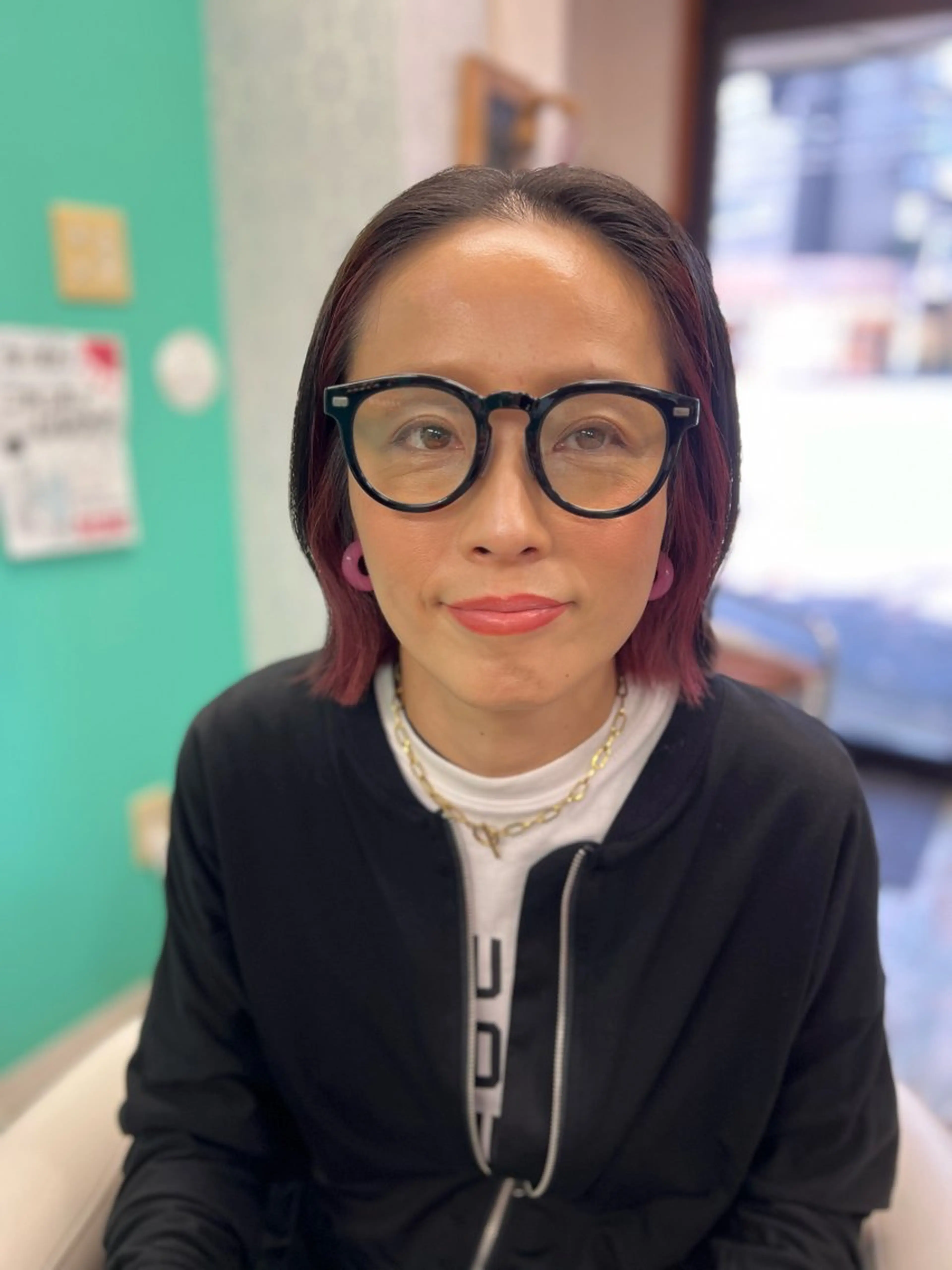 ショート 鈴木 令子のヘアスタイル