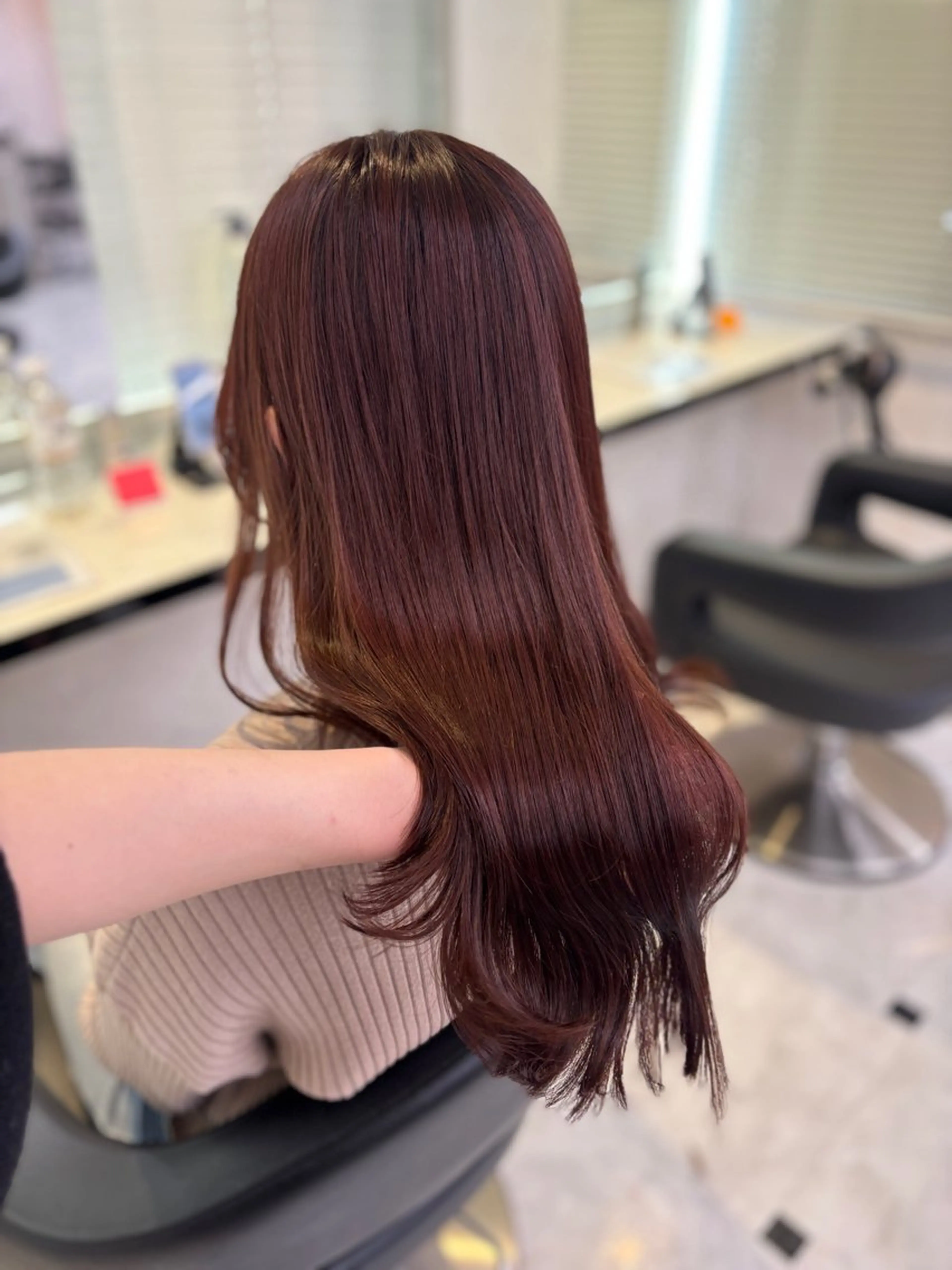 ロング カラー ヘアカラー 💙ハイトーン韓国風 色白ヘア💙manaのヘアスタイル