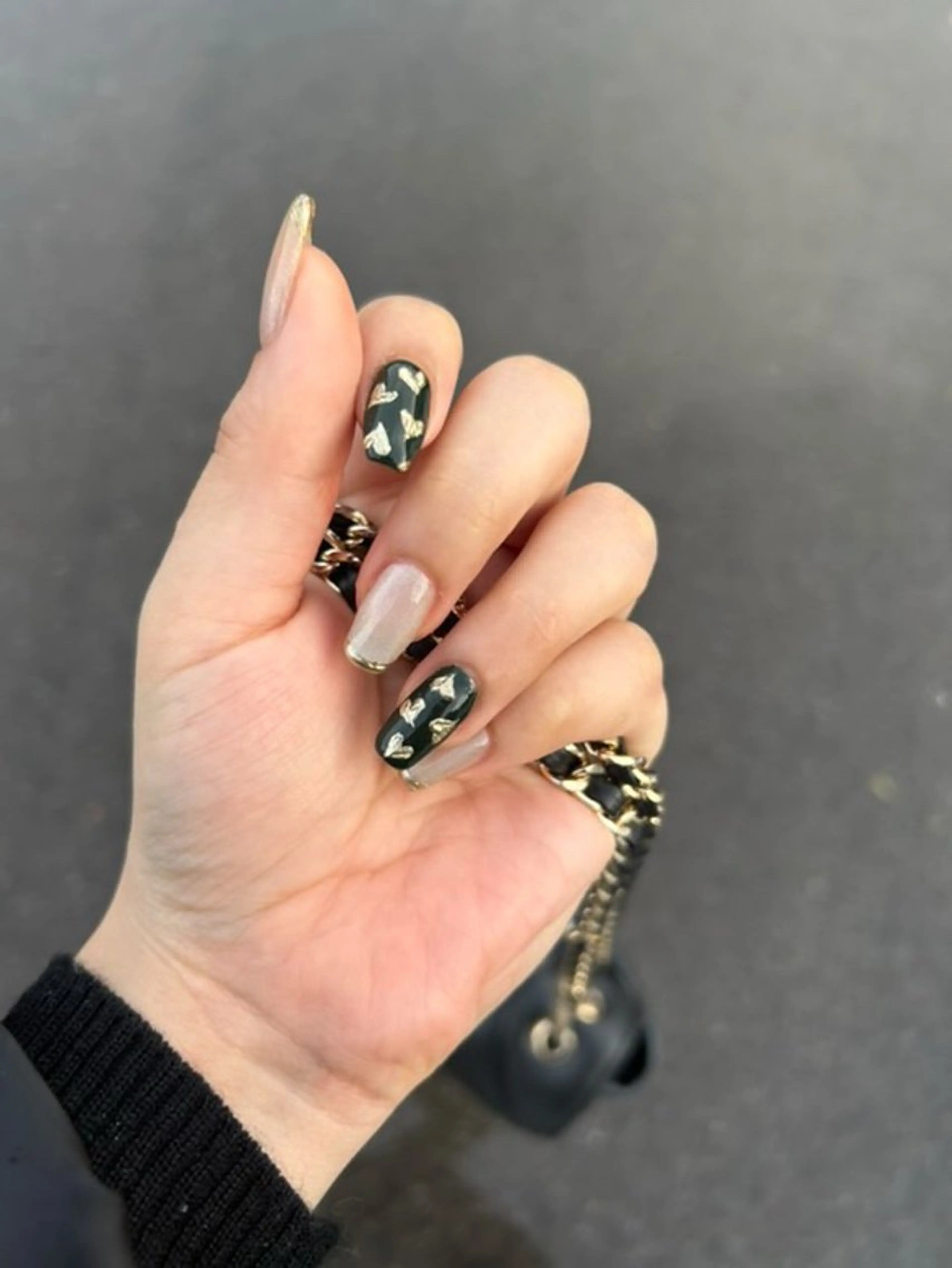 ネイル ｉｎｇ .のネイルデザイン