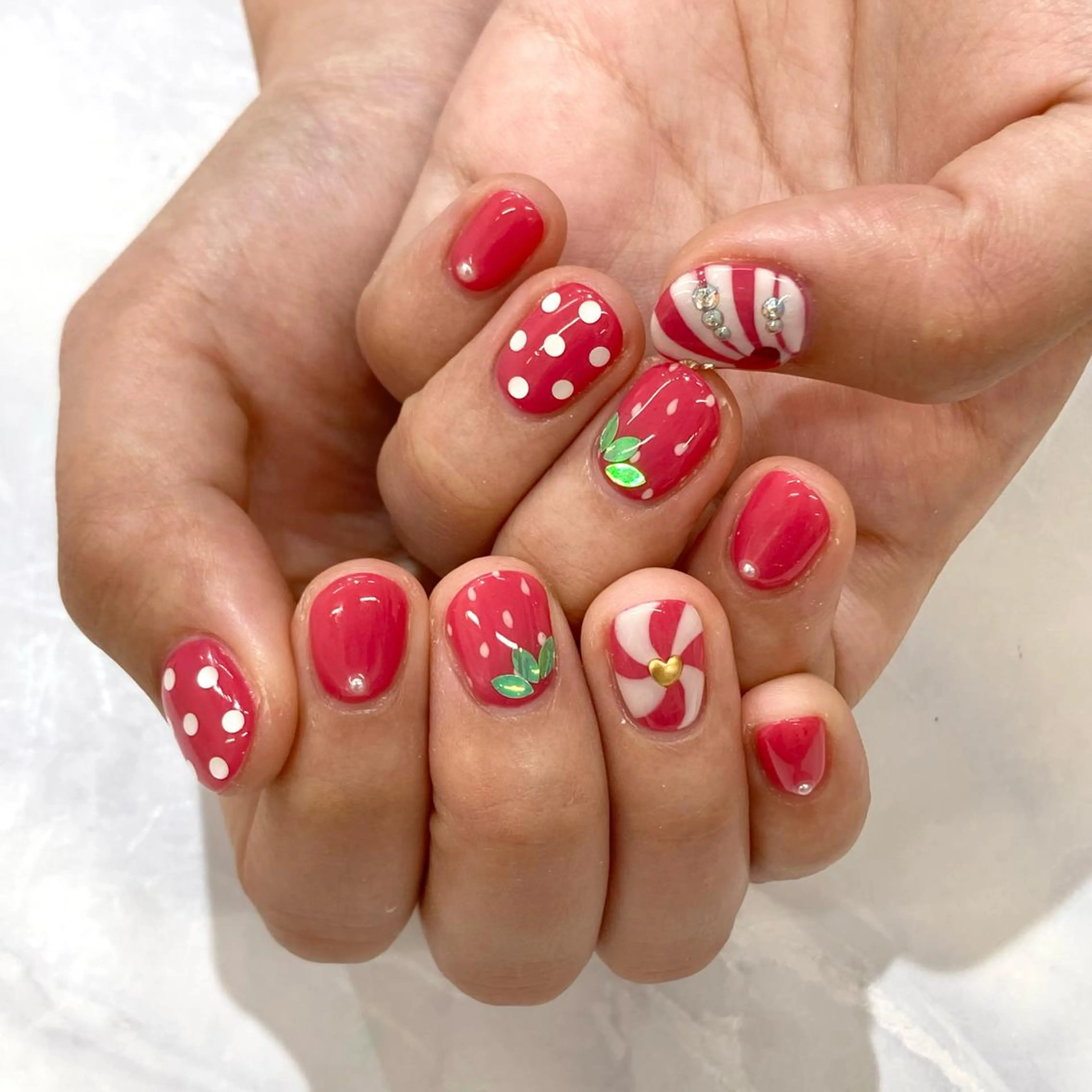 ネイル KODA308 Saoriのネイルデザイン