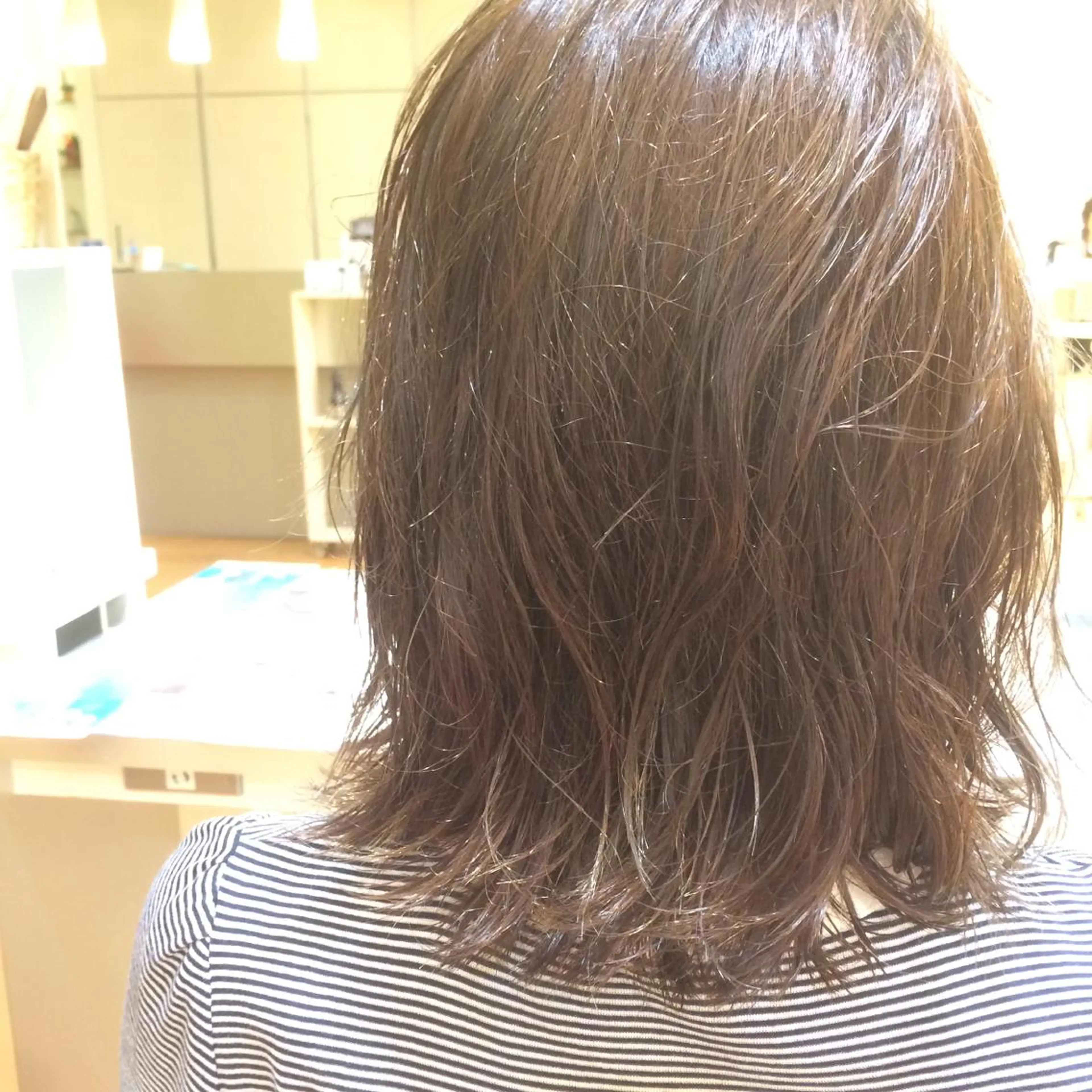 ショート ミディアム カラー アッシュ ブルーカラー ブルーアッシュ ReMix 新宿店所属・タジマ ヤスヒサのヘアスタイル