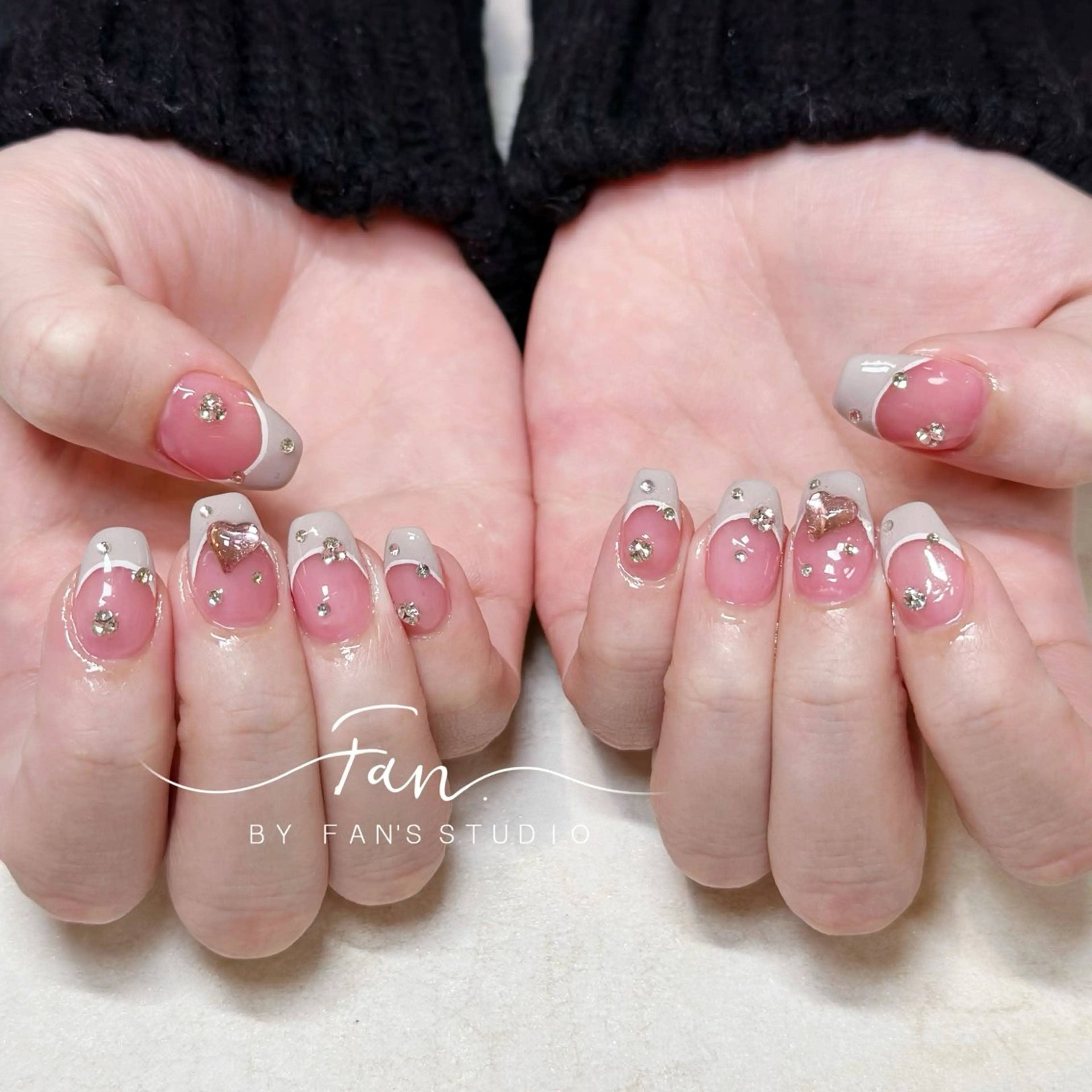 ネイル 🌻FAN'S STUDIO池袋🌻のネイルデザイン