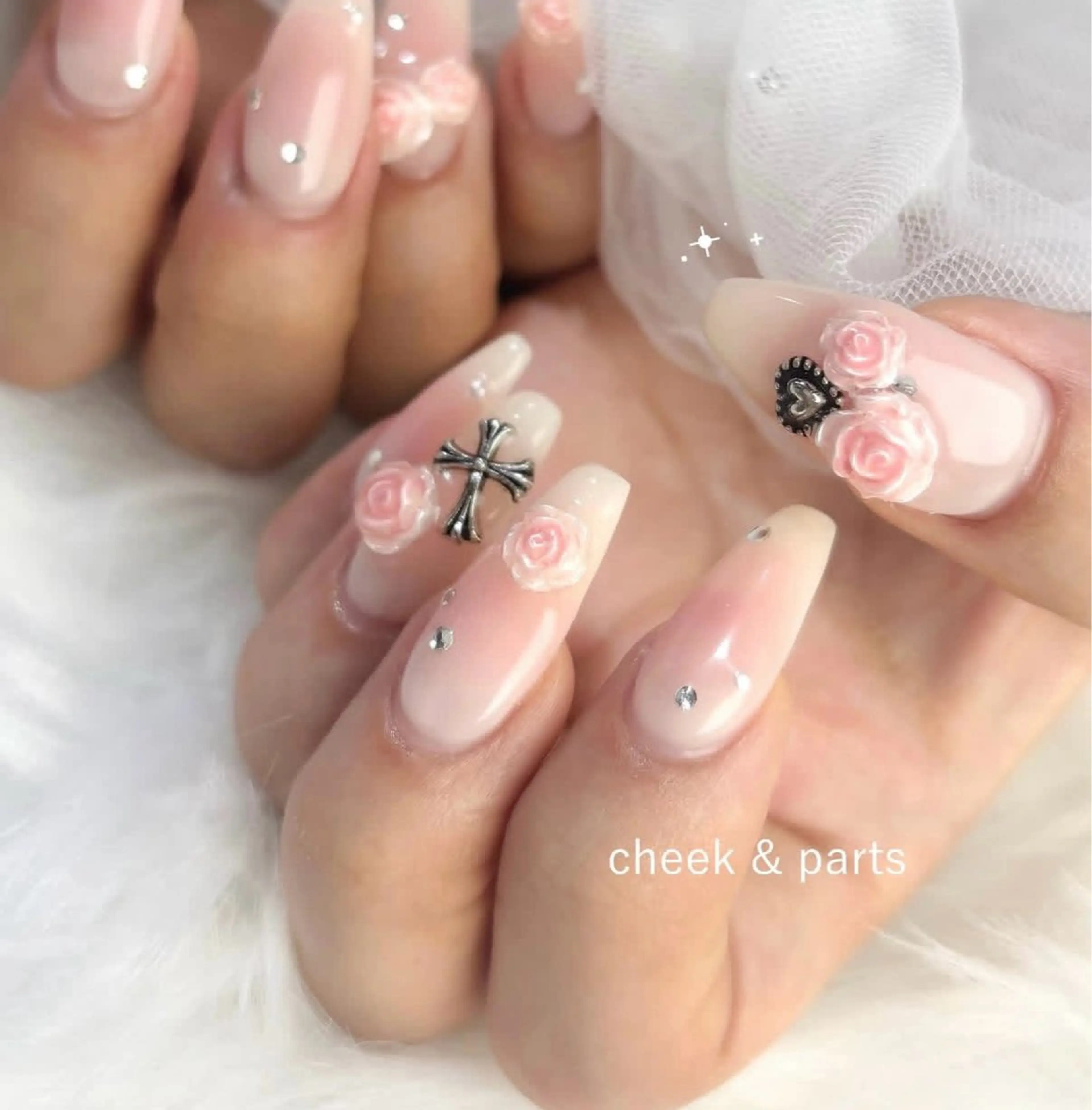 ネイル ハンドネイル emure. .のネイルデザイン