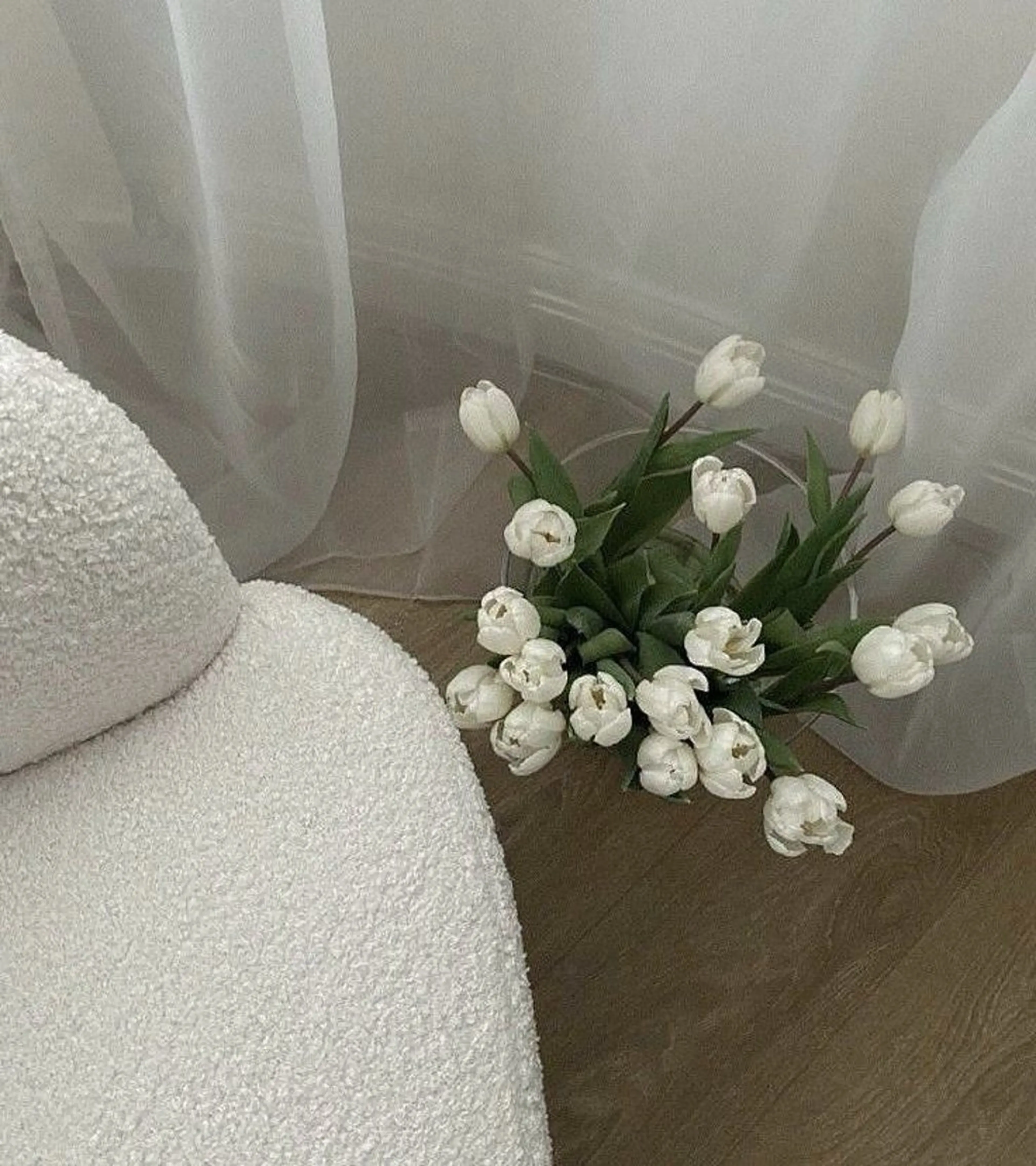 カラー 髙井 麻帆のヘアスタイル